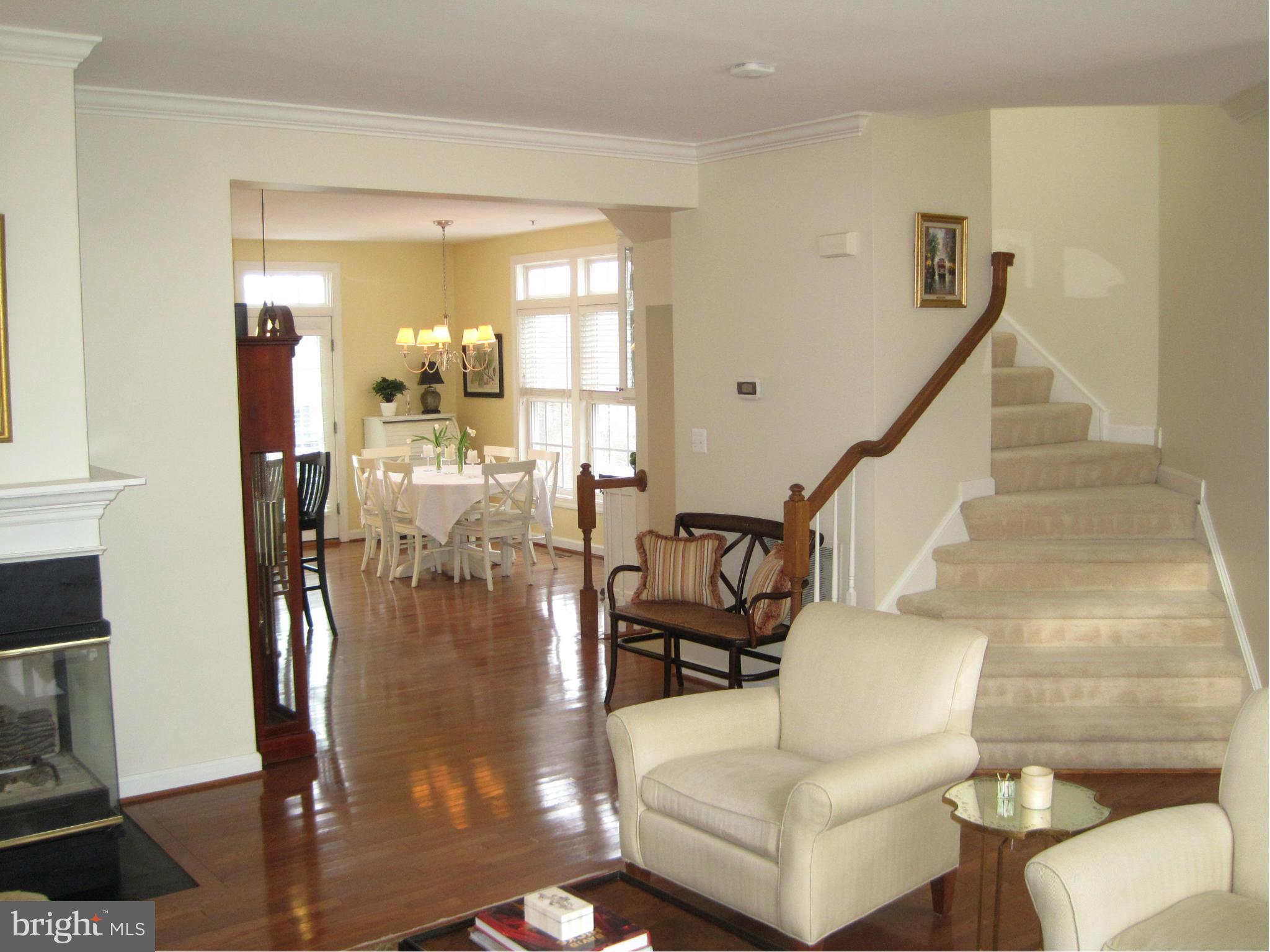 WAVERLY WOODS - Residential