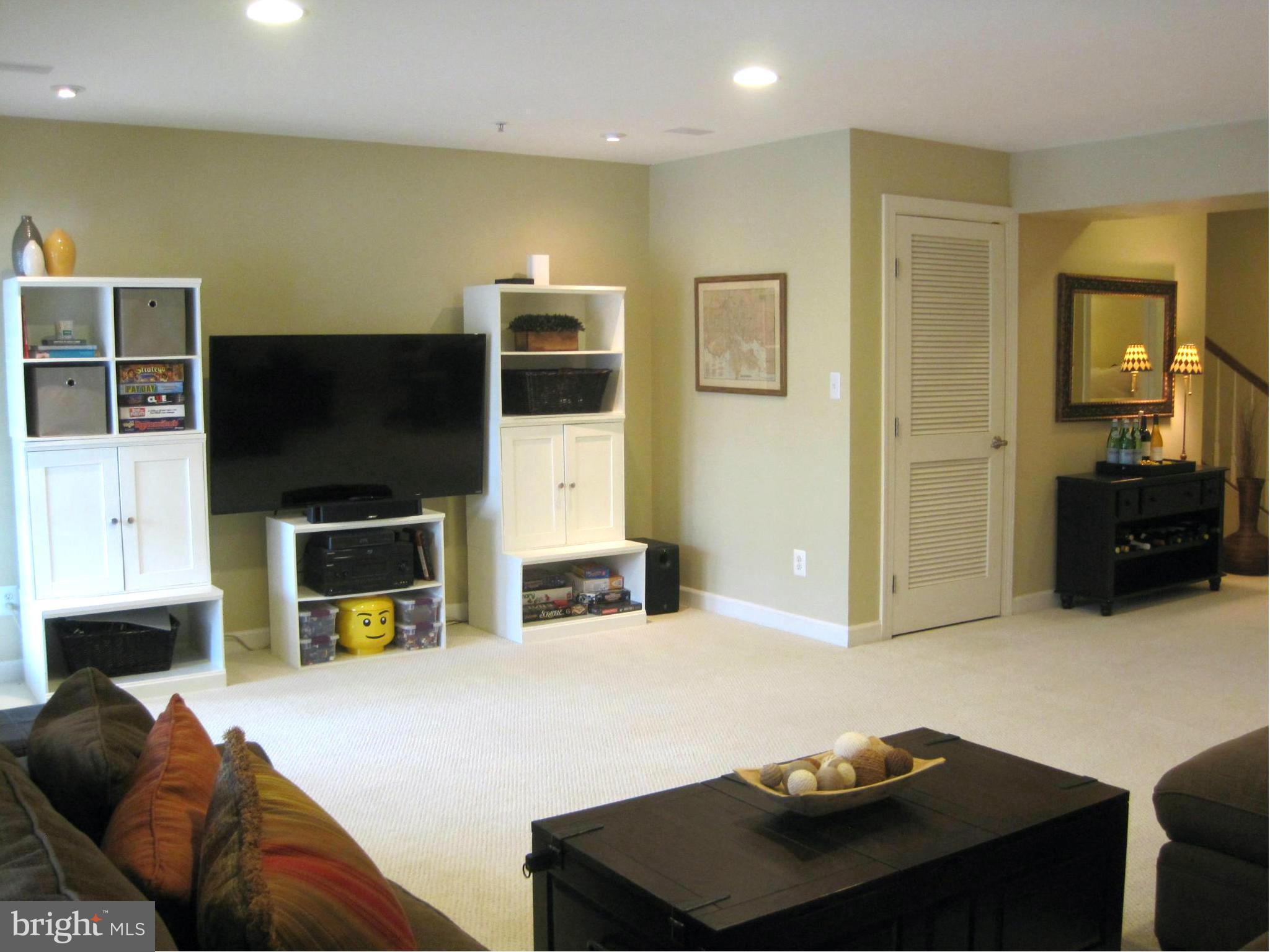 WAVERLY WOODS - Residential