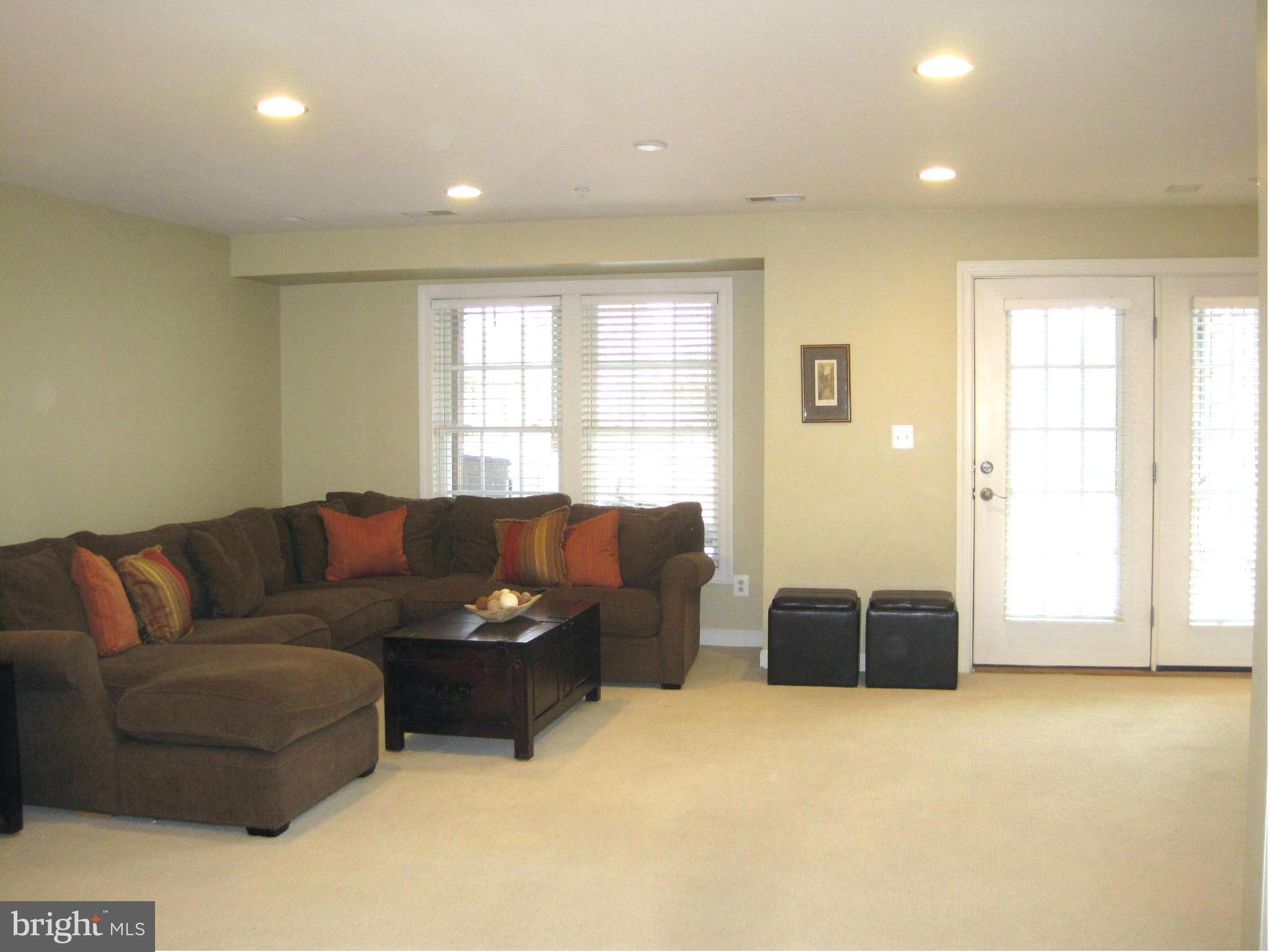 WAVERLY WOODS - Residential