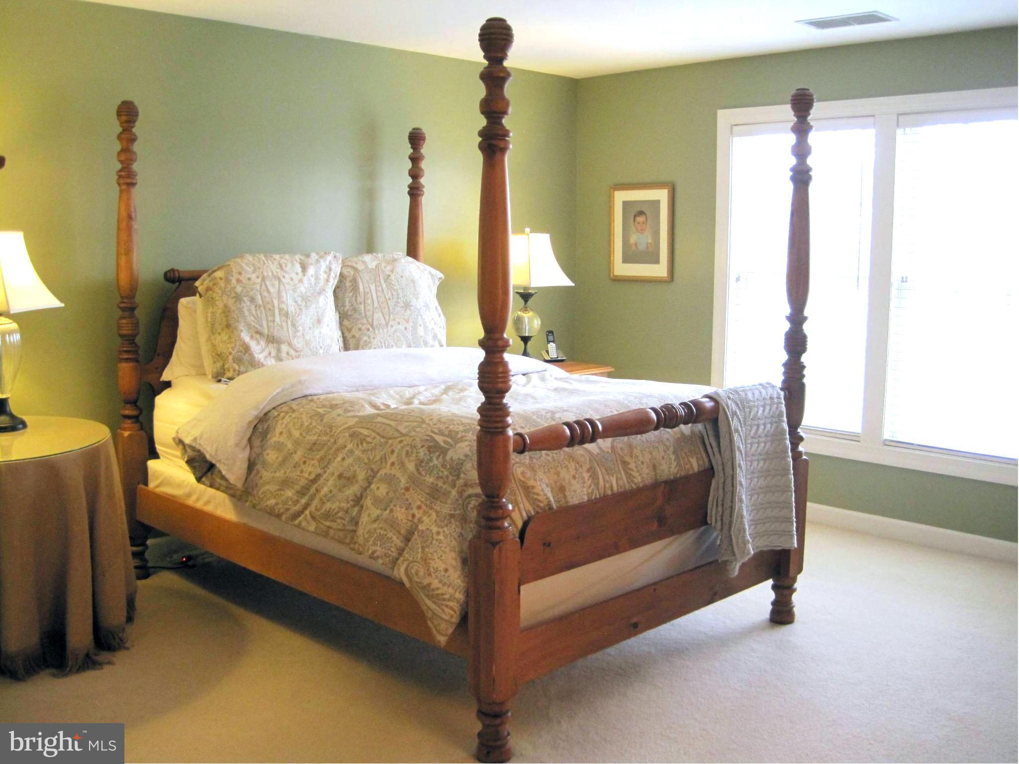 WAVERLY WOODS - Residential