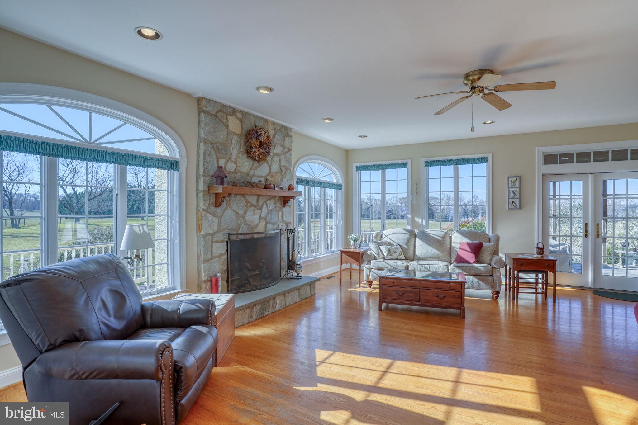 BATTERY POINT FARMS - Residential