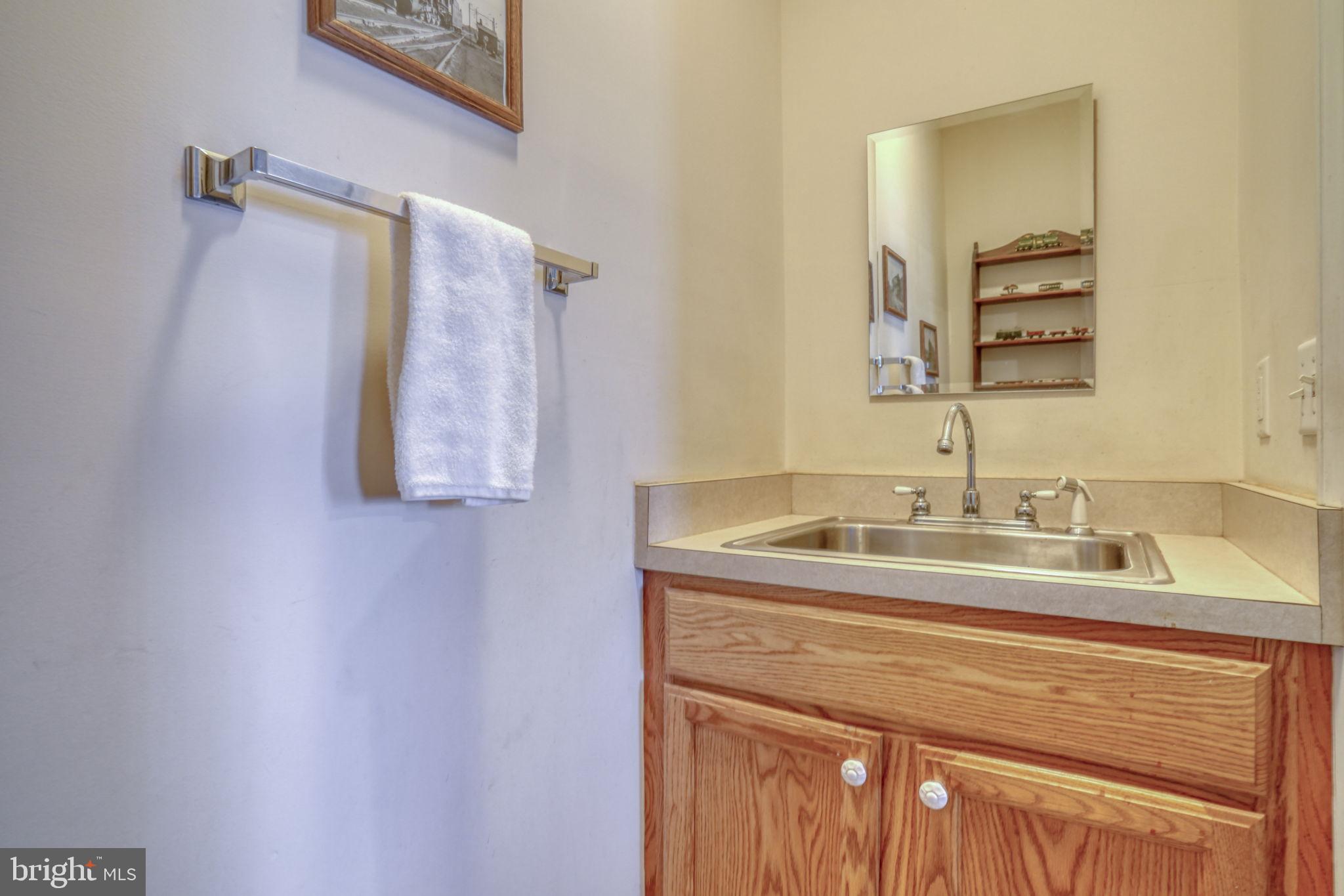 BATTERY POINT FARMS - Residential