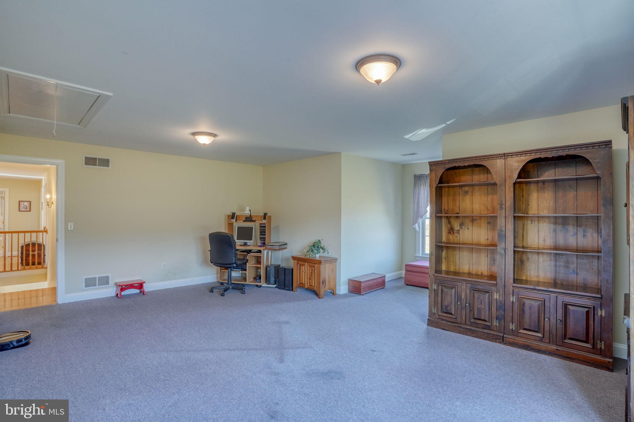 BATTERY POINT FARMS - Residential