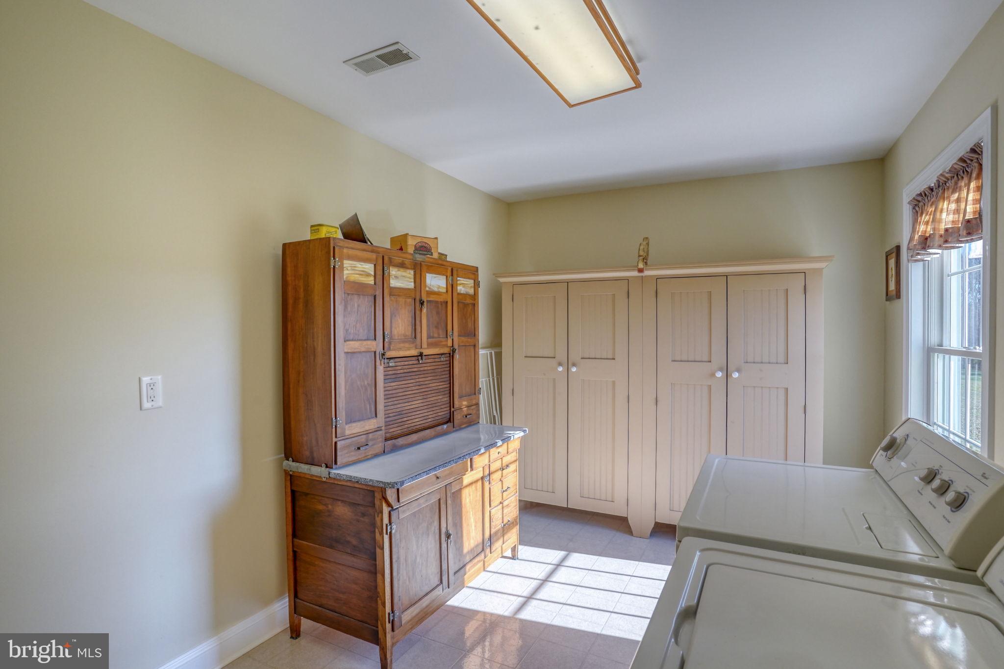 BATTERY POINT FARMS - Residential