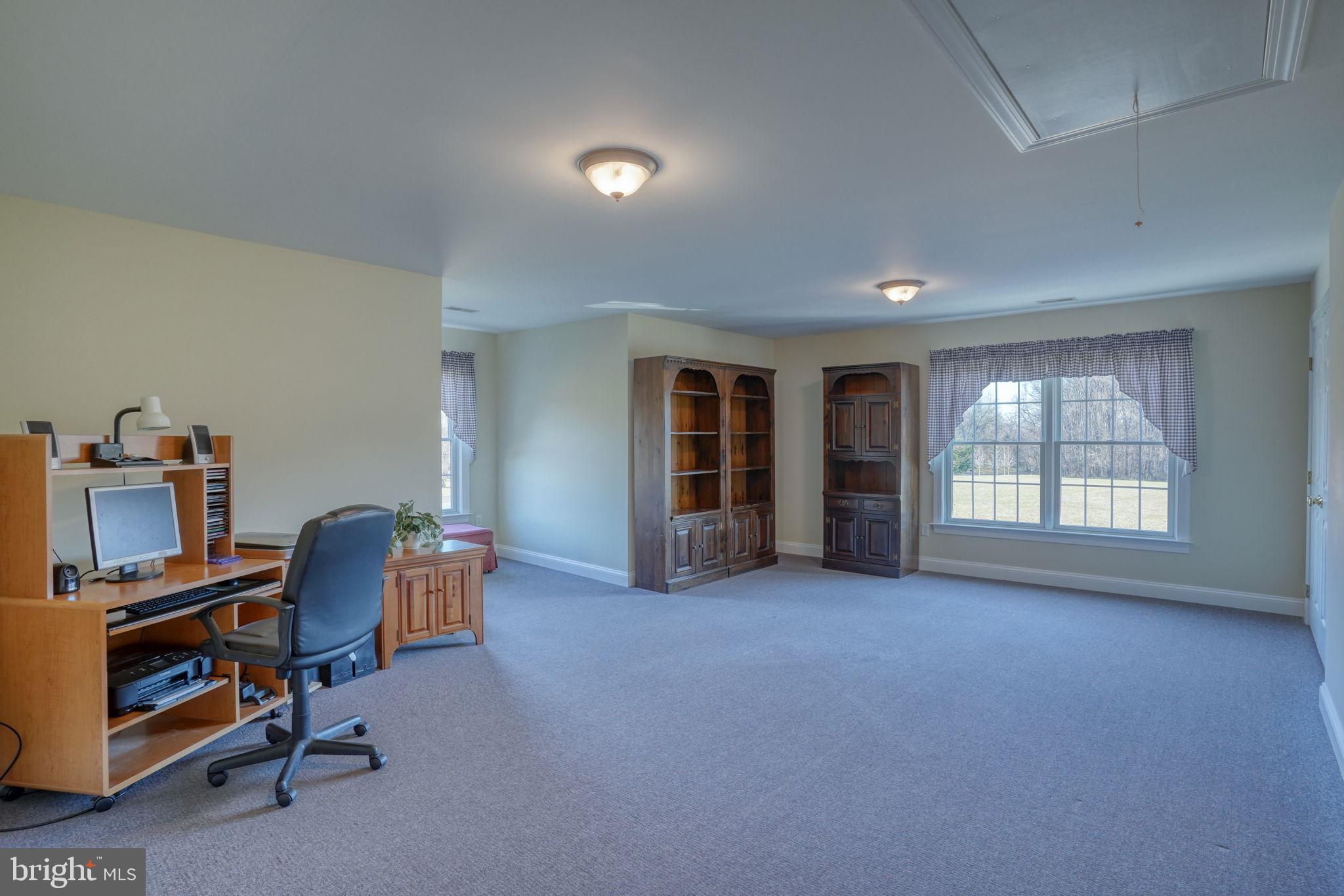 BATTERY POINT FARMS - Residential