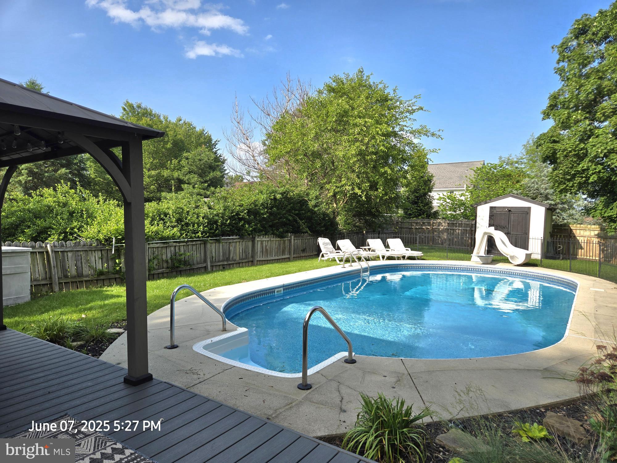 17 GOLDENROD DRIVE