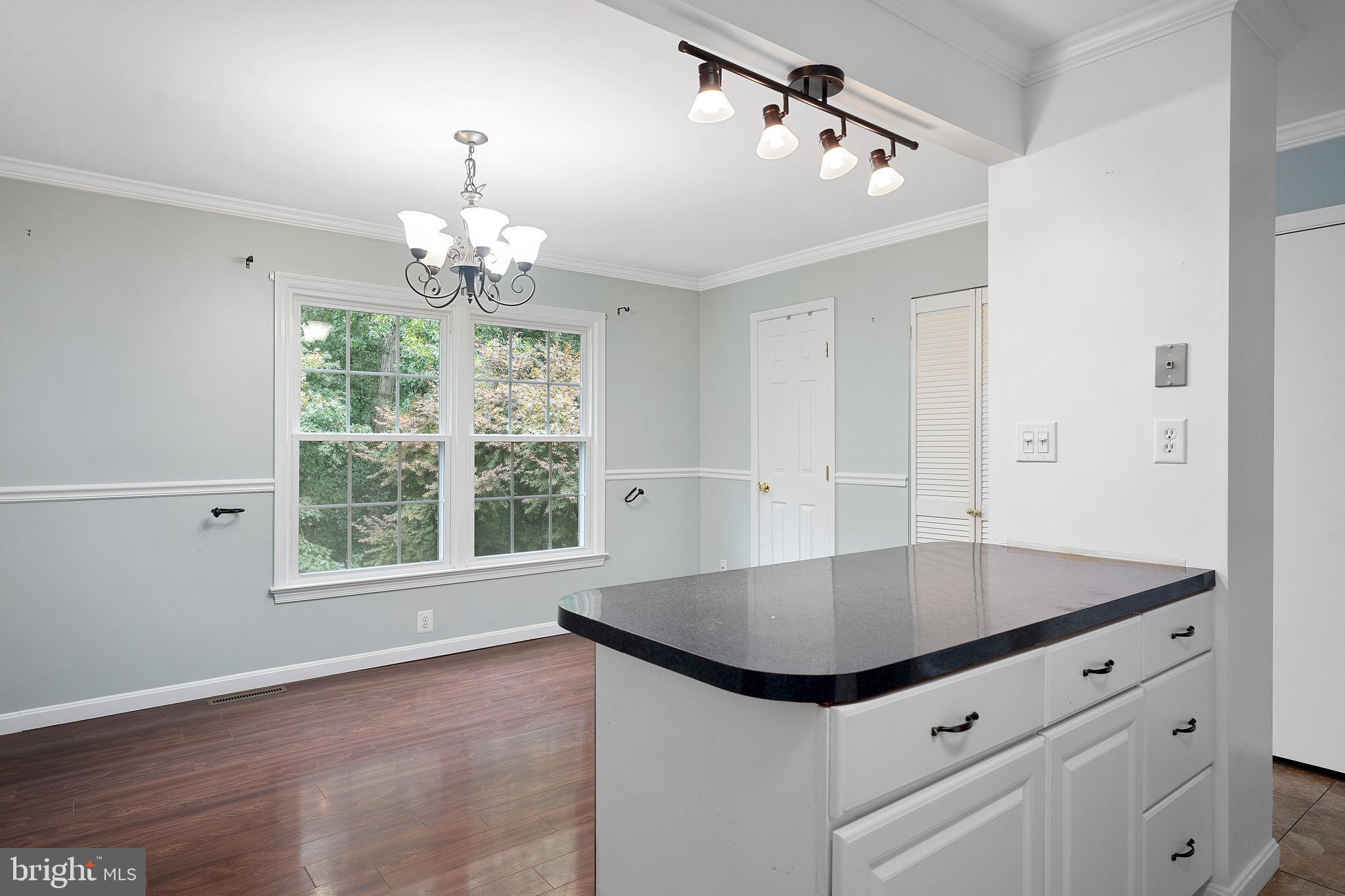 BERKELEY VILLAGE - Residential