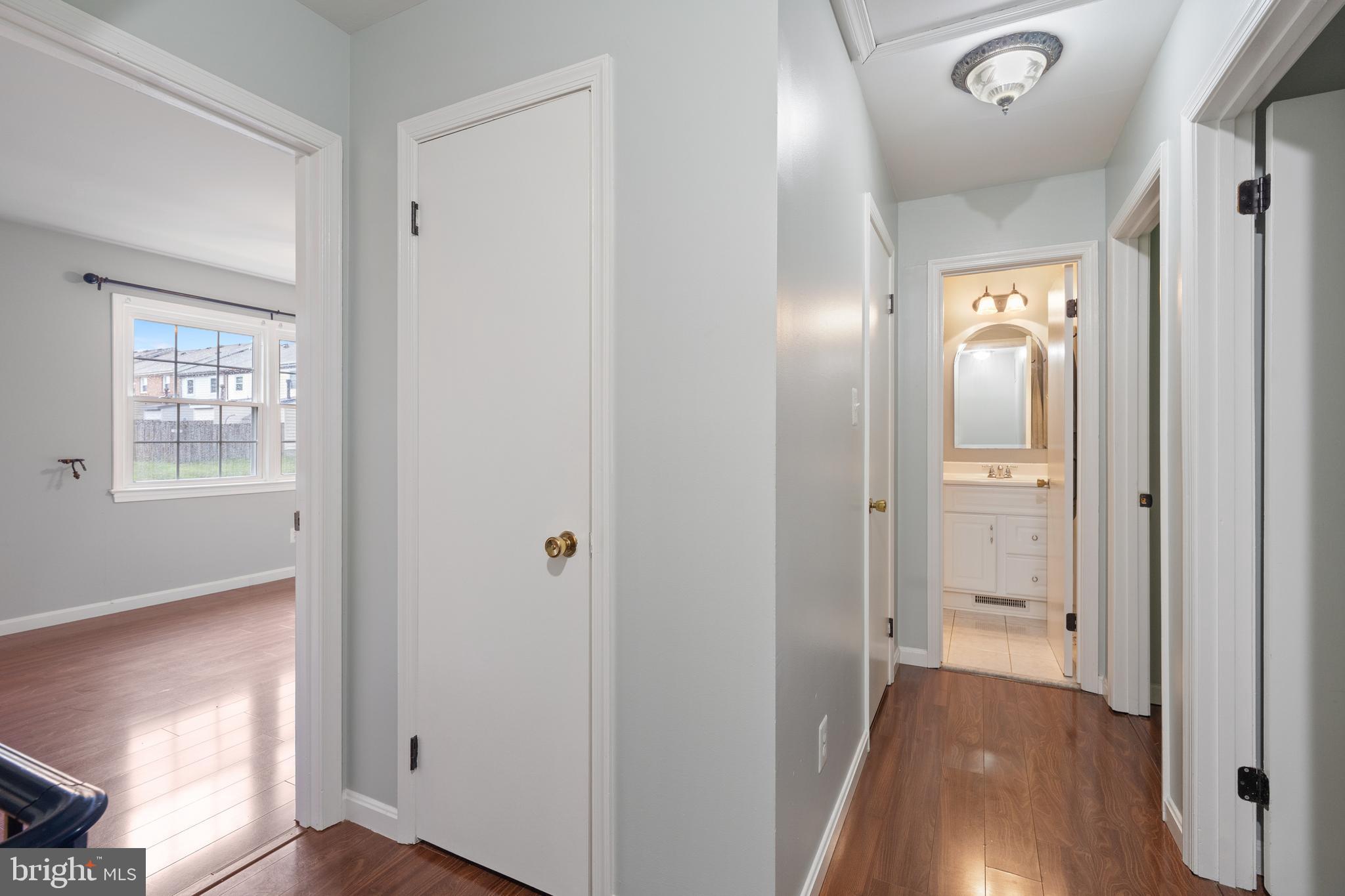 BERKELEY VILLAGE - Residential