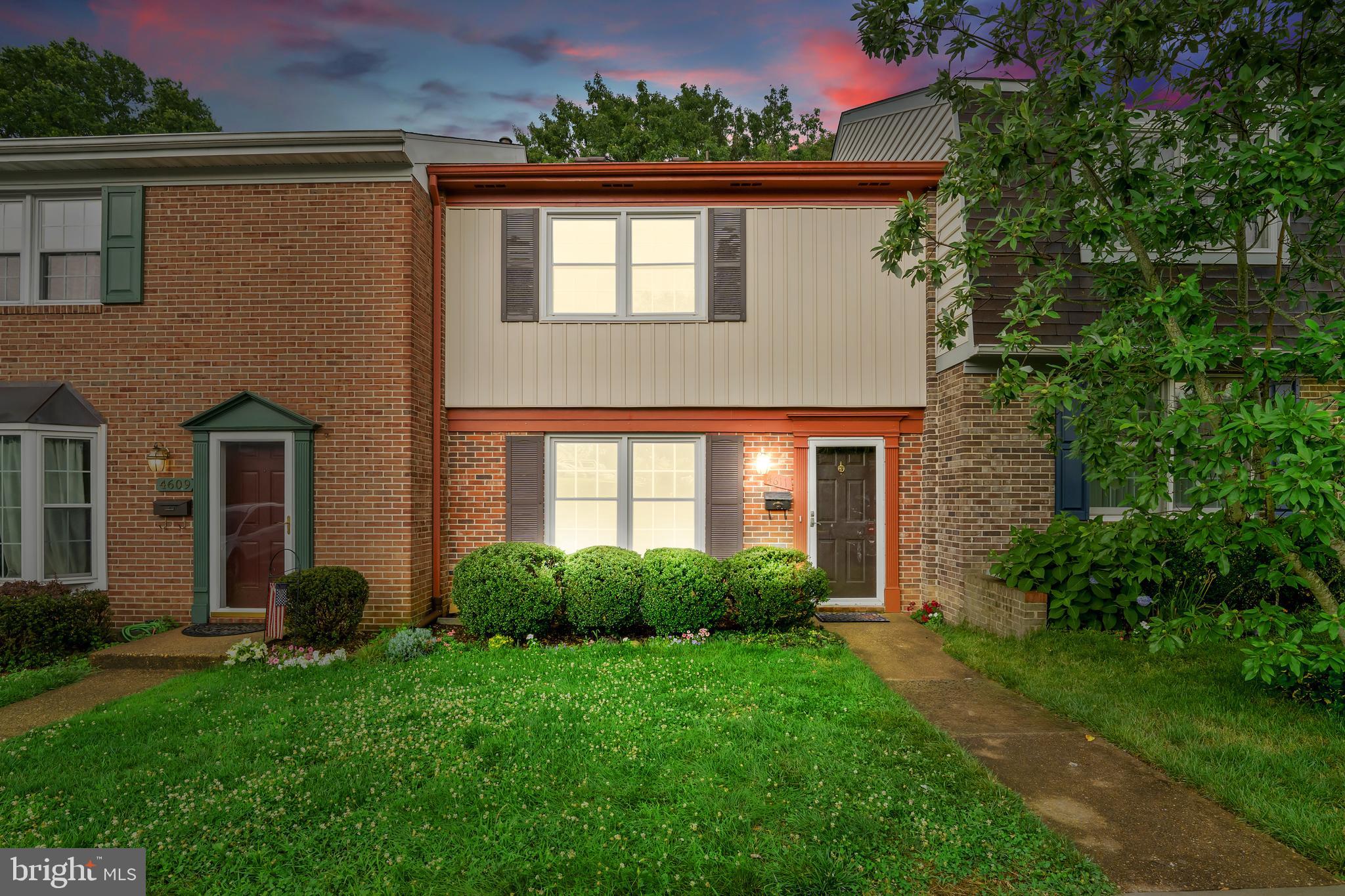 BERKELEY VILLAGE - Residential