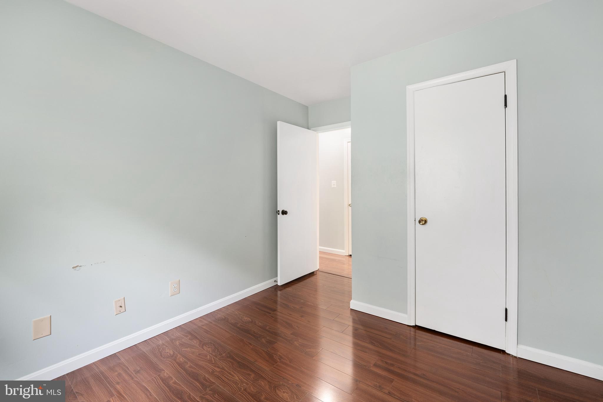 BERKELEY VILLAGE - Residential