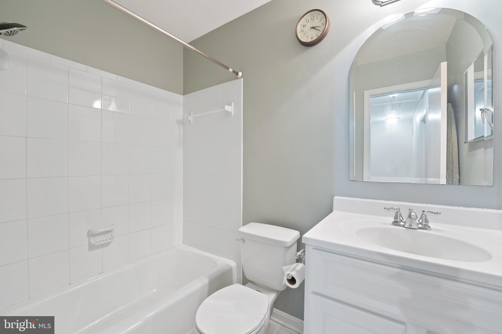 BERKELEY VILLAGE - Residential