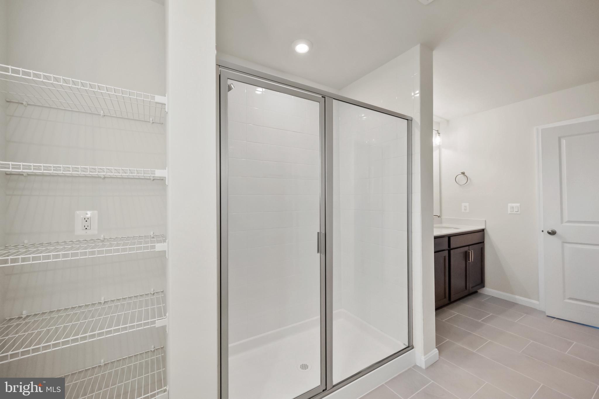 MIDDLETOWN - Residential