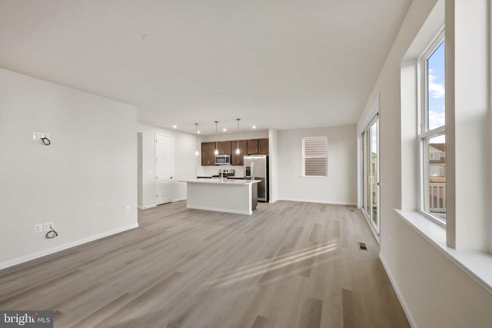 MIDDLETOWN - Residential