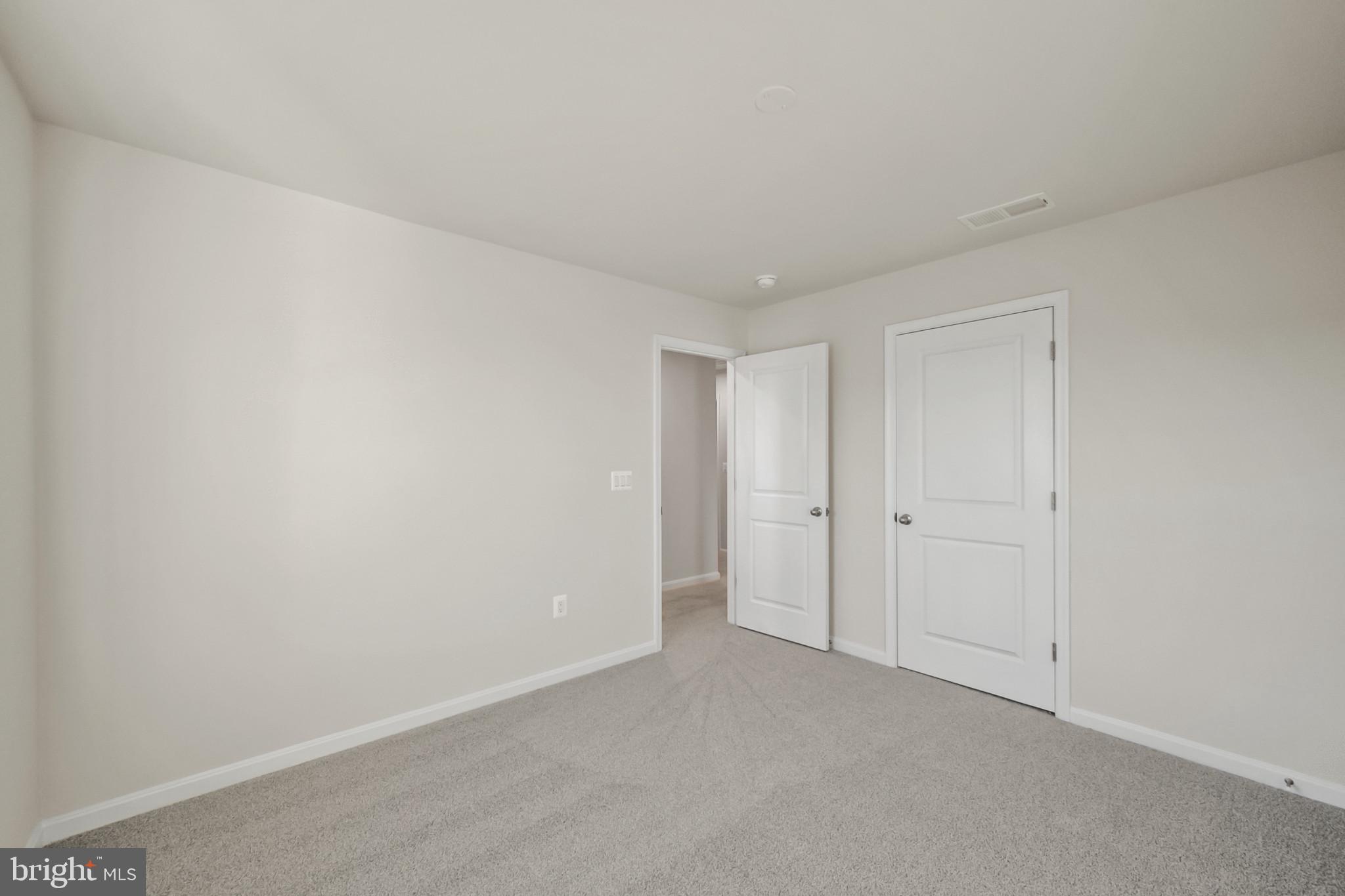 MIDDLETOWN - Residential