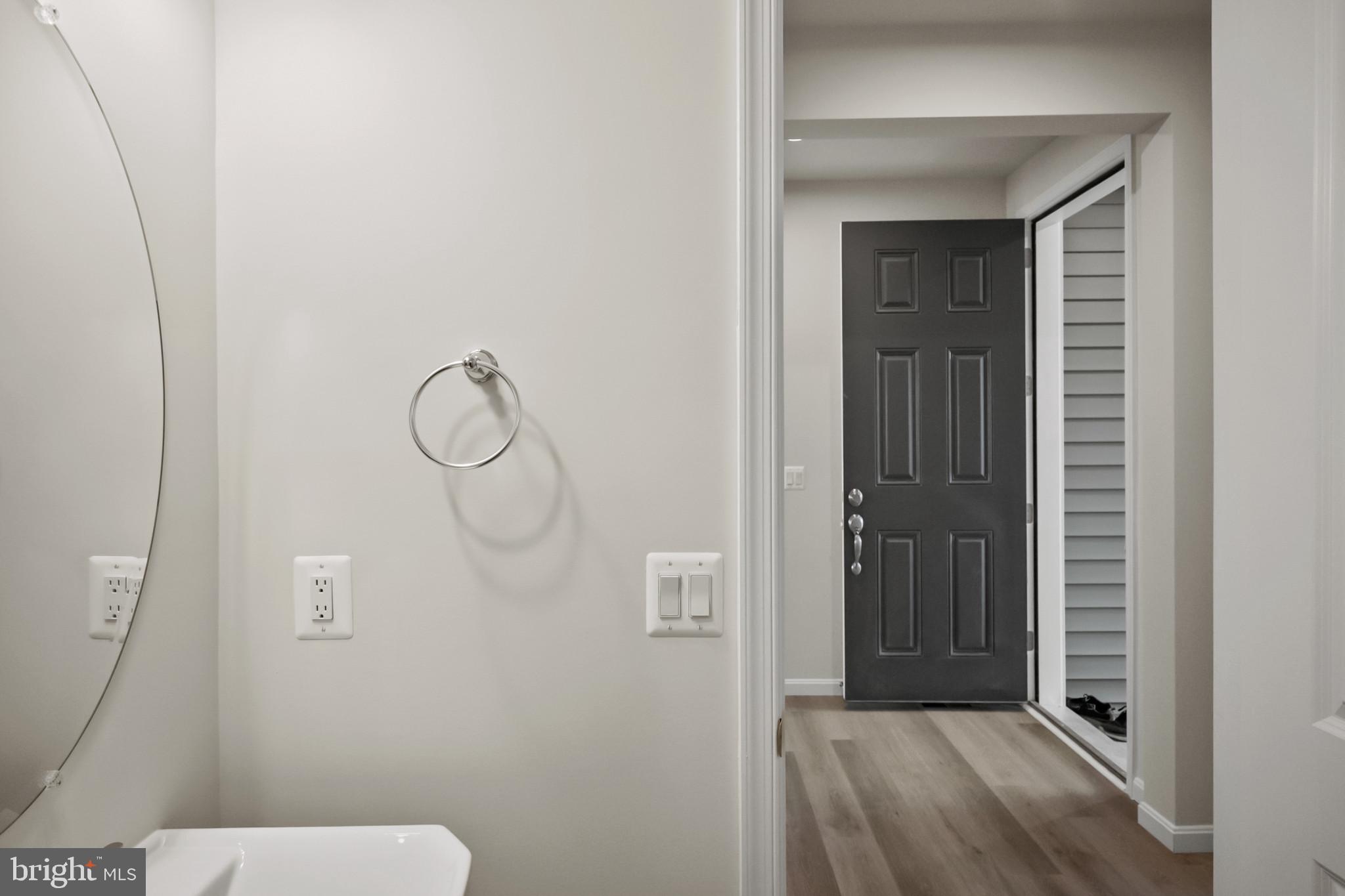 MIDDLETOWN - Residential