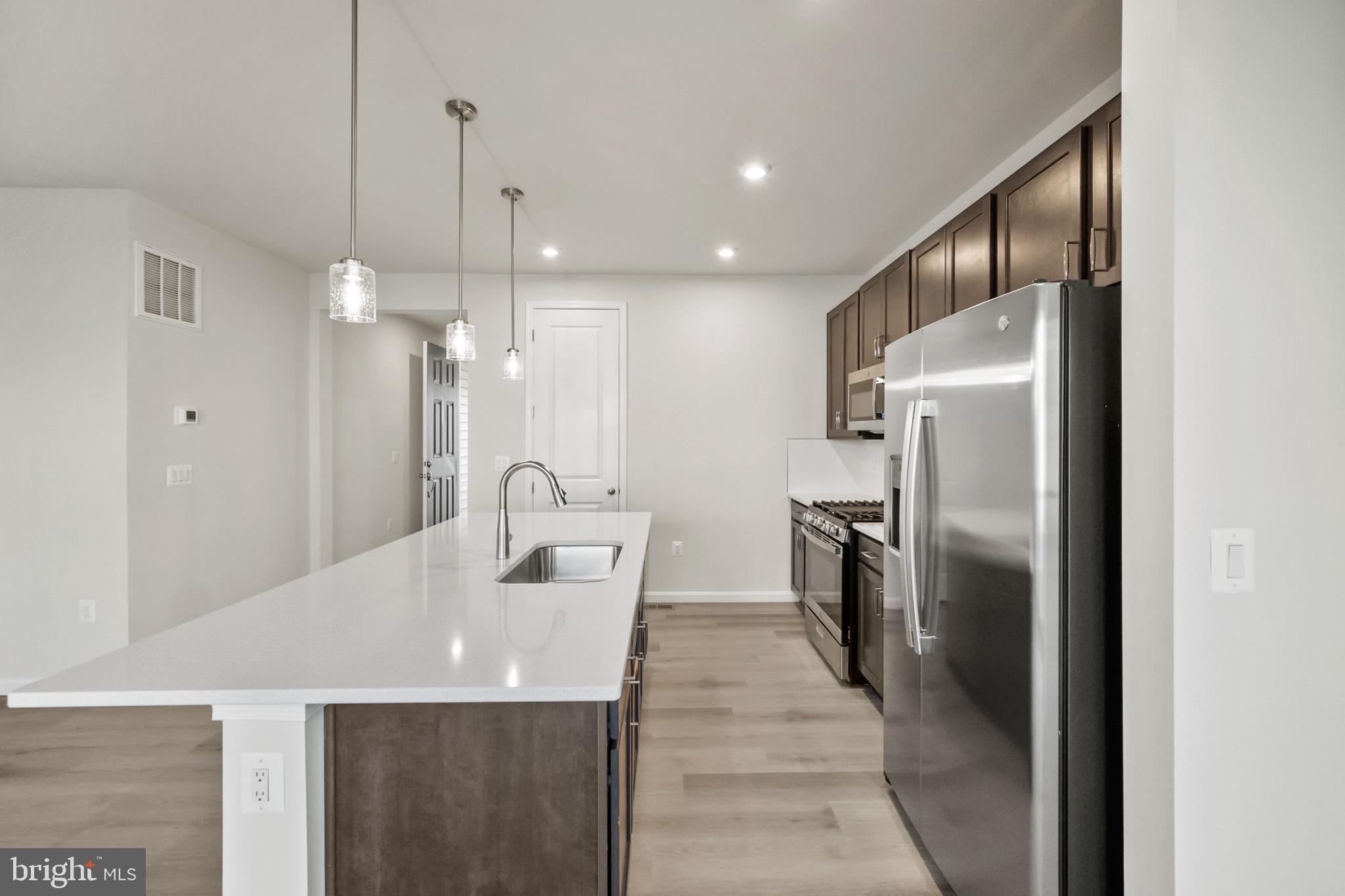 MIDDLETOWN - Residential