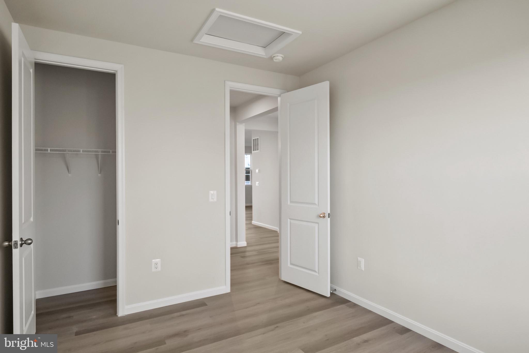 MIDDLETOWN - Residential