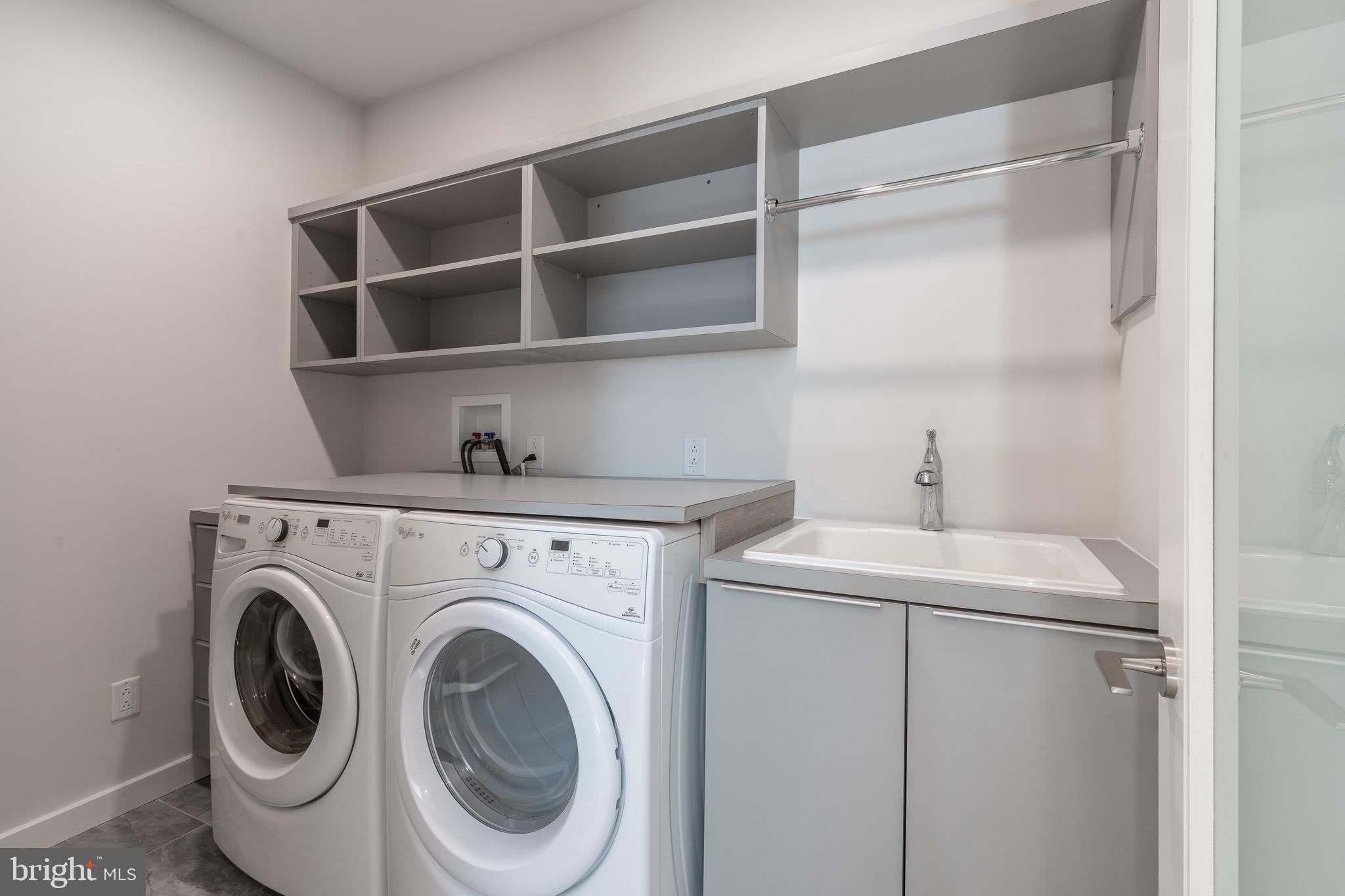 WASHINGTON SQ WEST - Residential