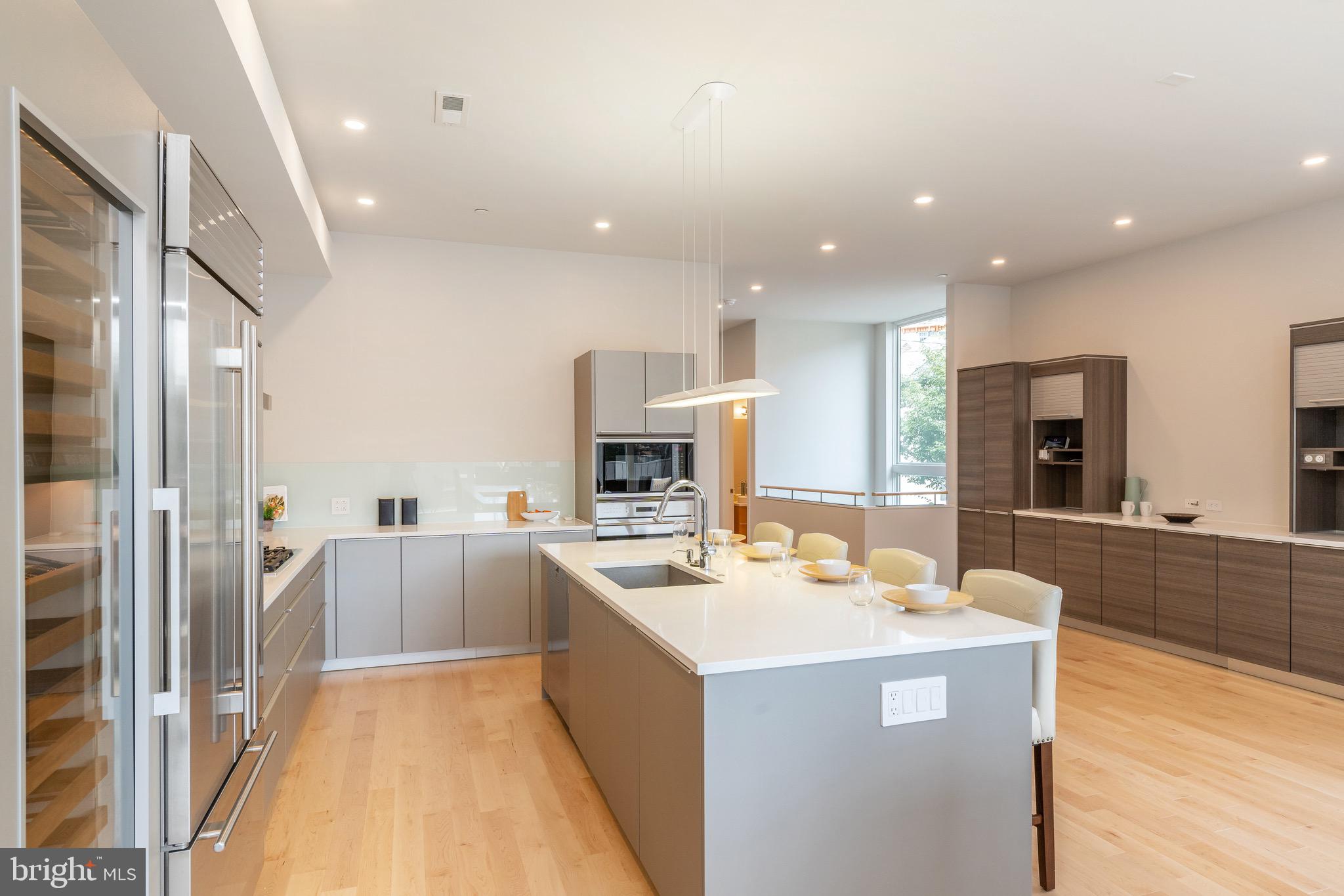 WASHINGTON SQ WEST - Residential