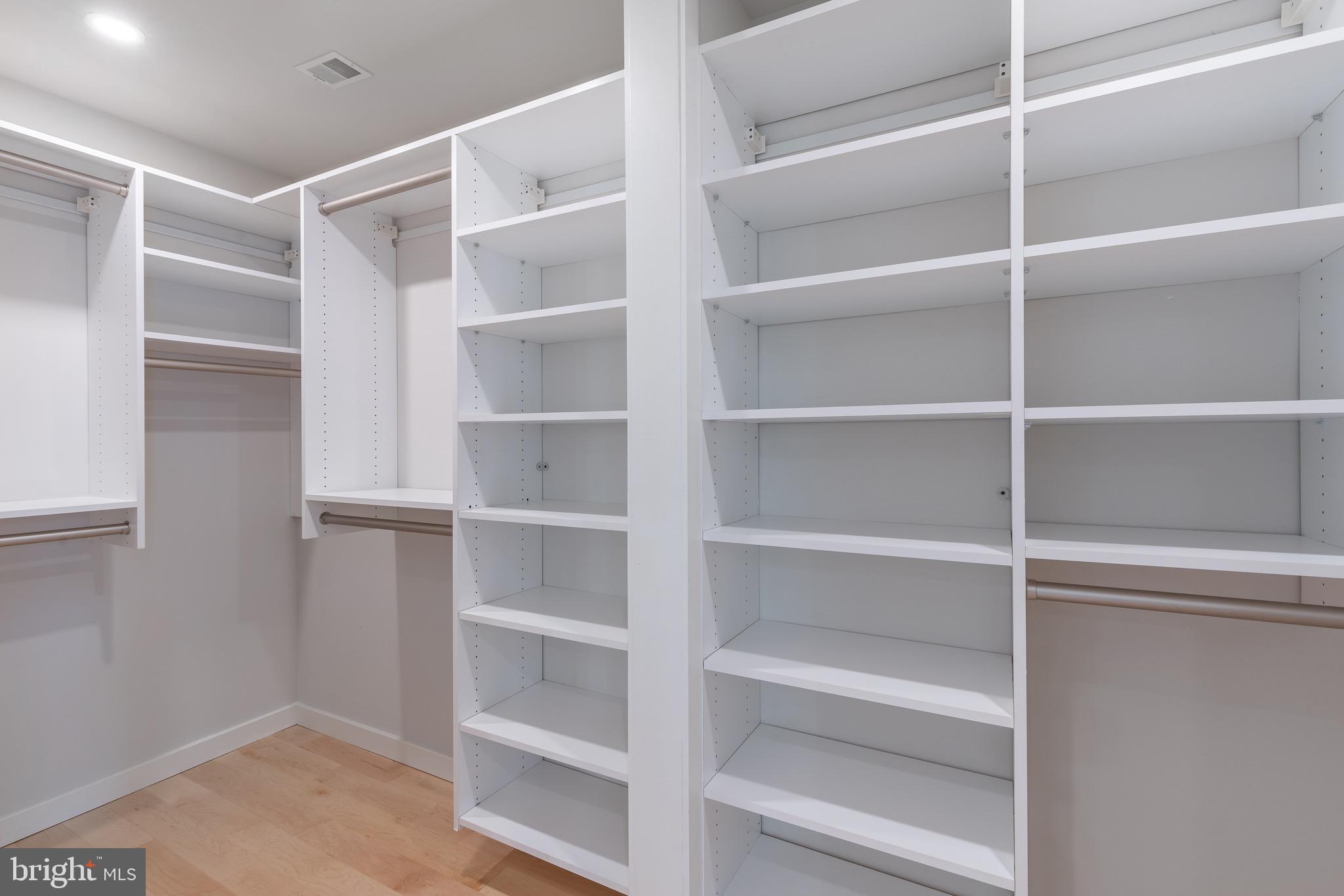 WASHINGTON SQ WEST - Residential