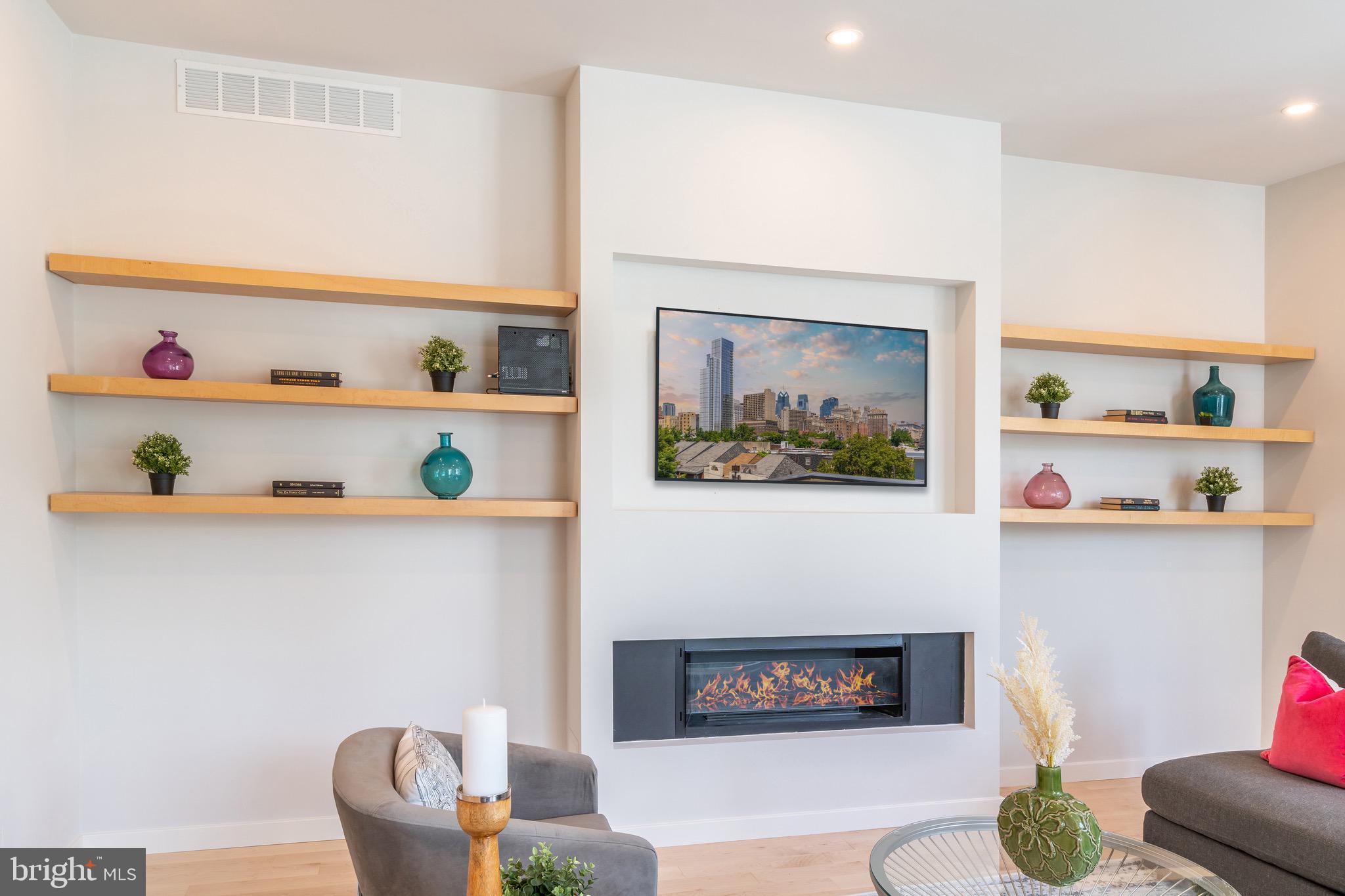 WASHINGTON SQ WEST - Residential