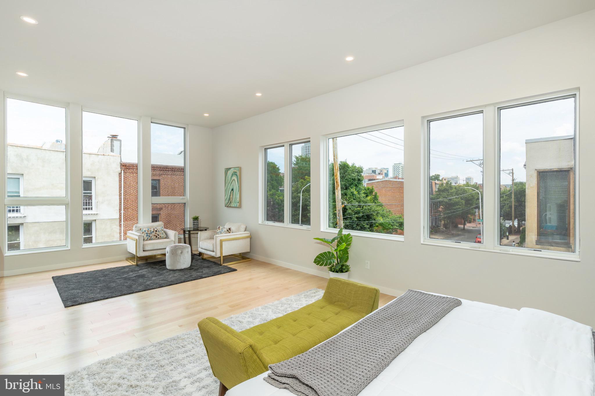 WASHINGTON SQ WEST - Residential