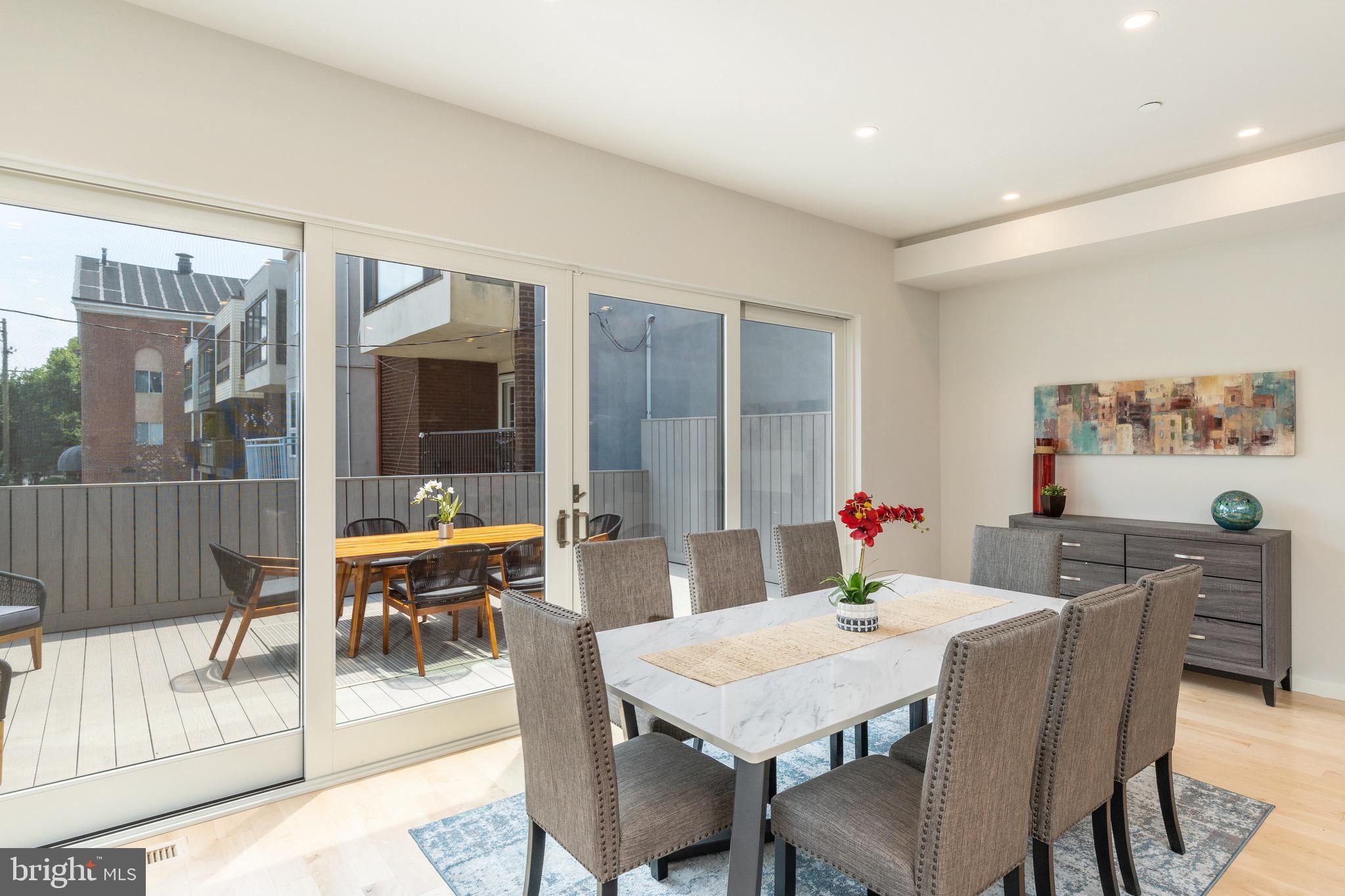 WASHINGTON SQ WEST - Residential