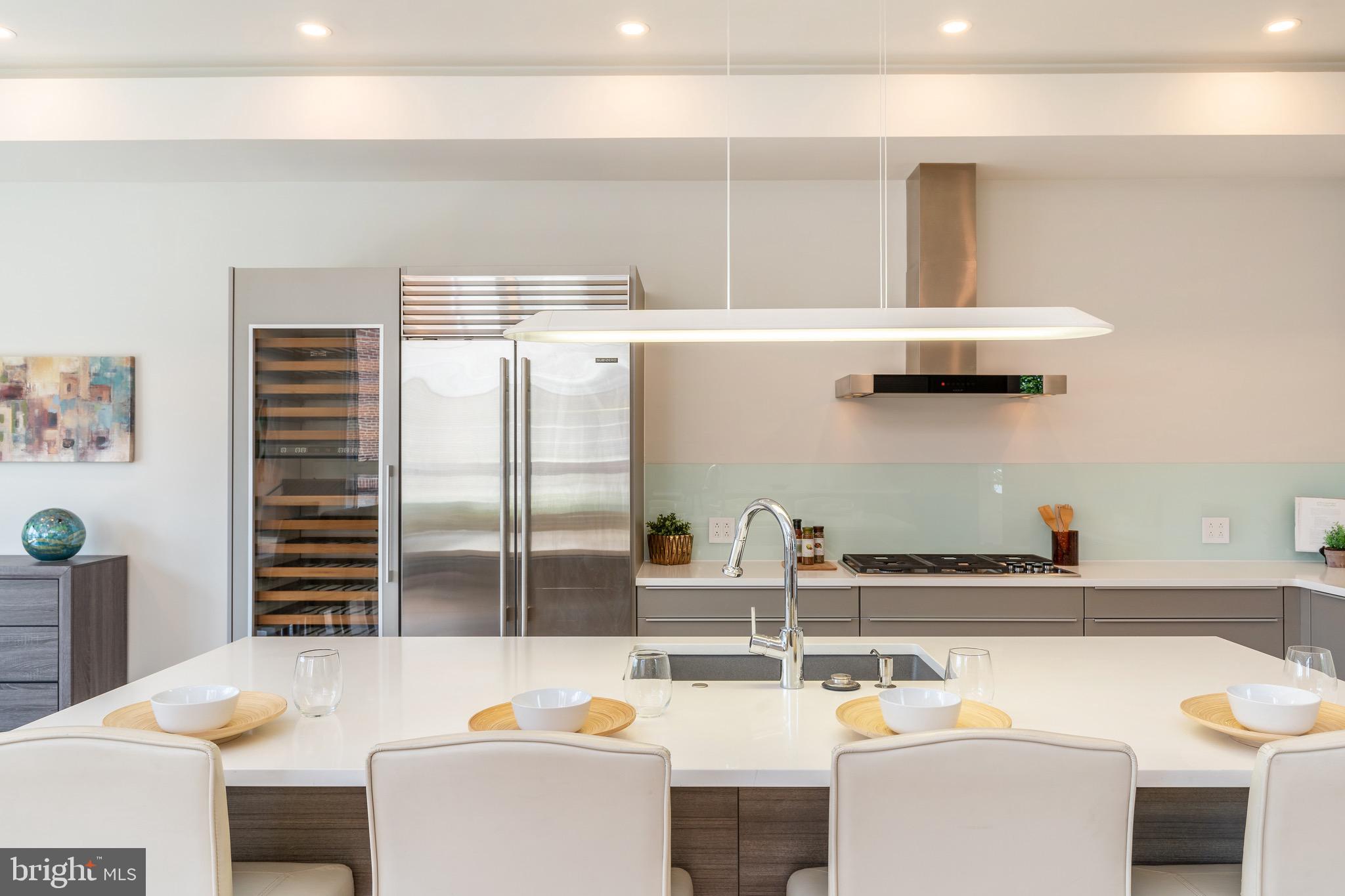 WASHINGTON SQ WEST - Residential