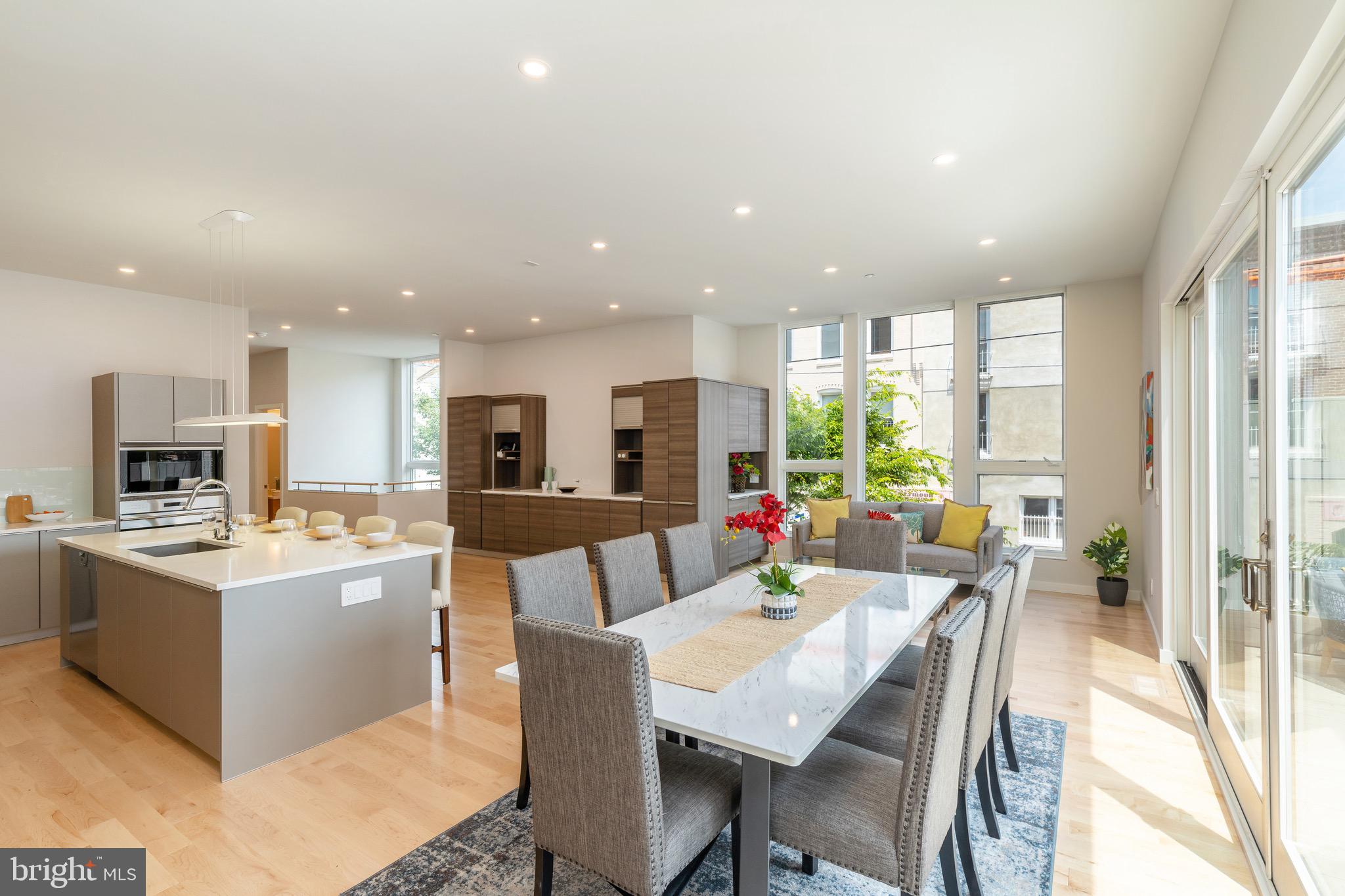 WASHINGTON SQ WEST - Residential