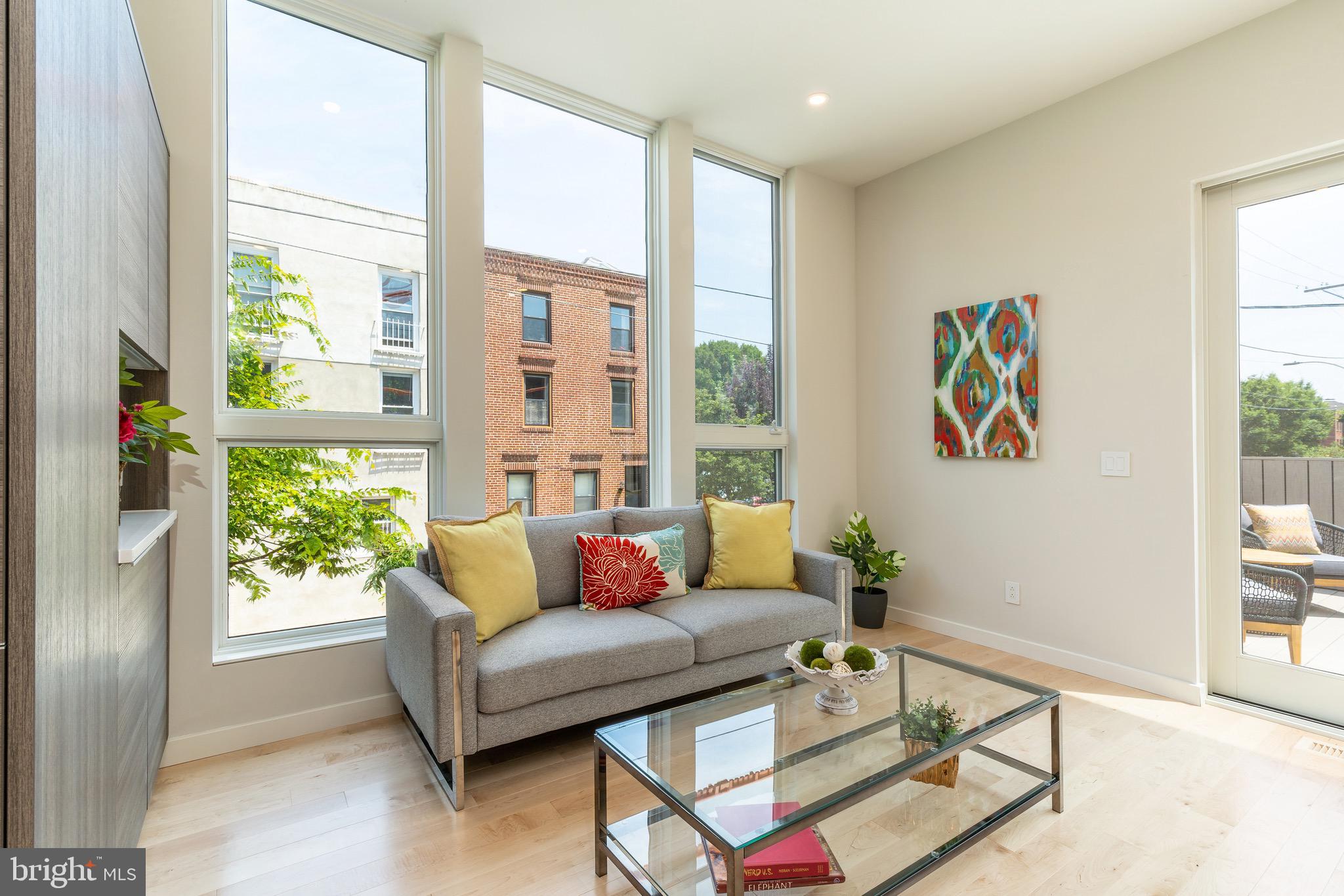 WASHINGTON SQ WEST - Residential