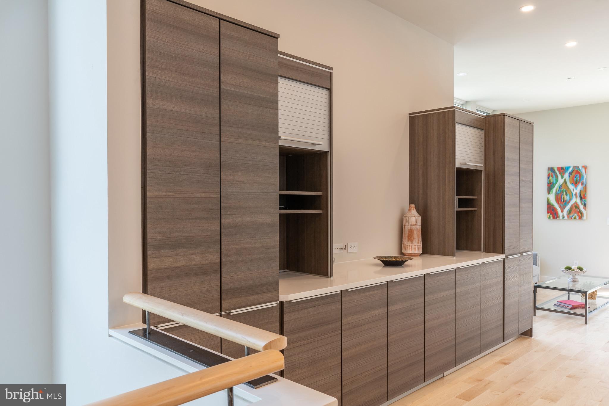 WASHINGTON SQ WEST - Residential