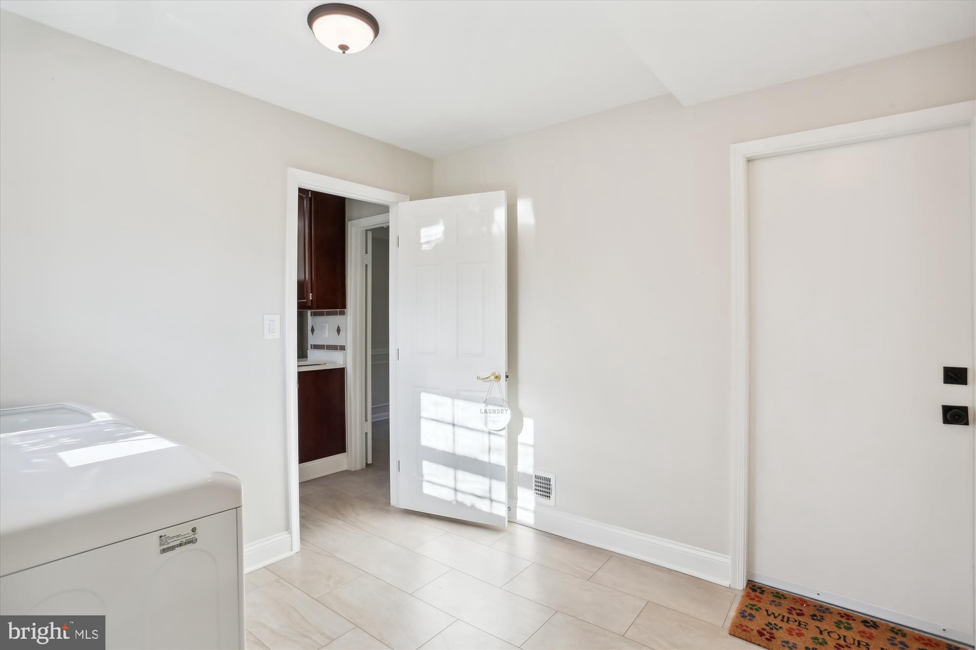 NORBECK ESTATES - Residential