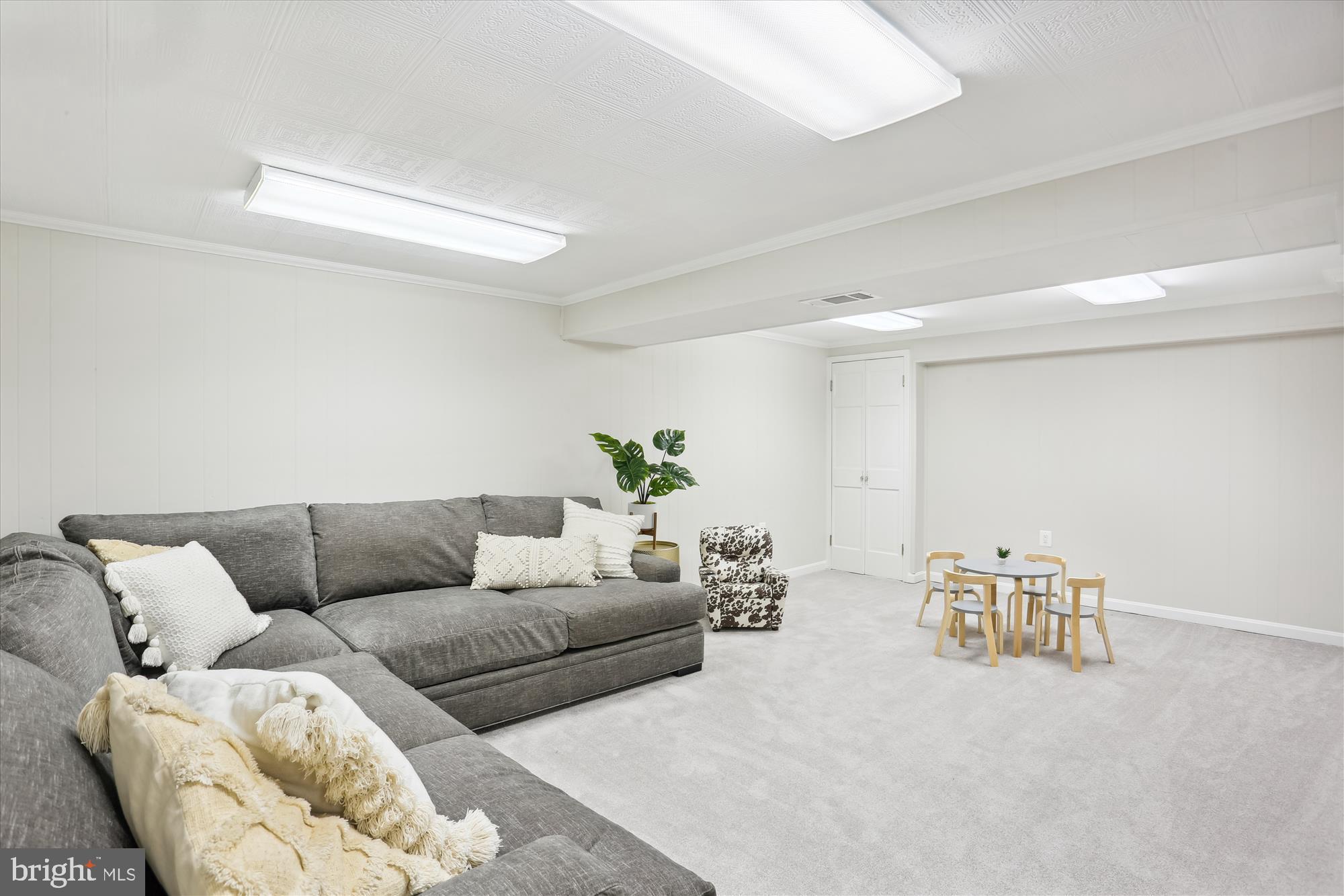 NORBECK ESTATES - Residential