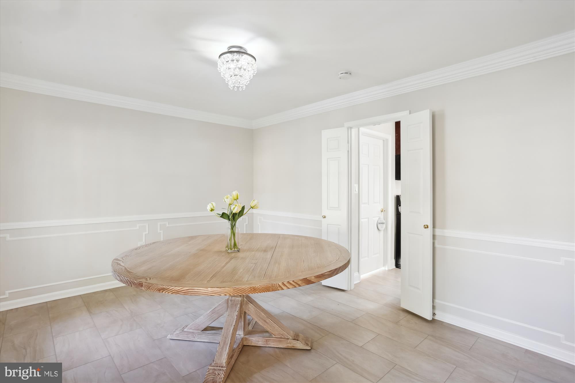 NORBECK ESTATES - Residential