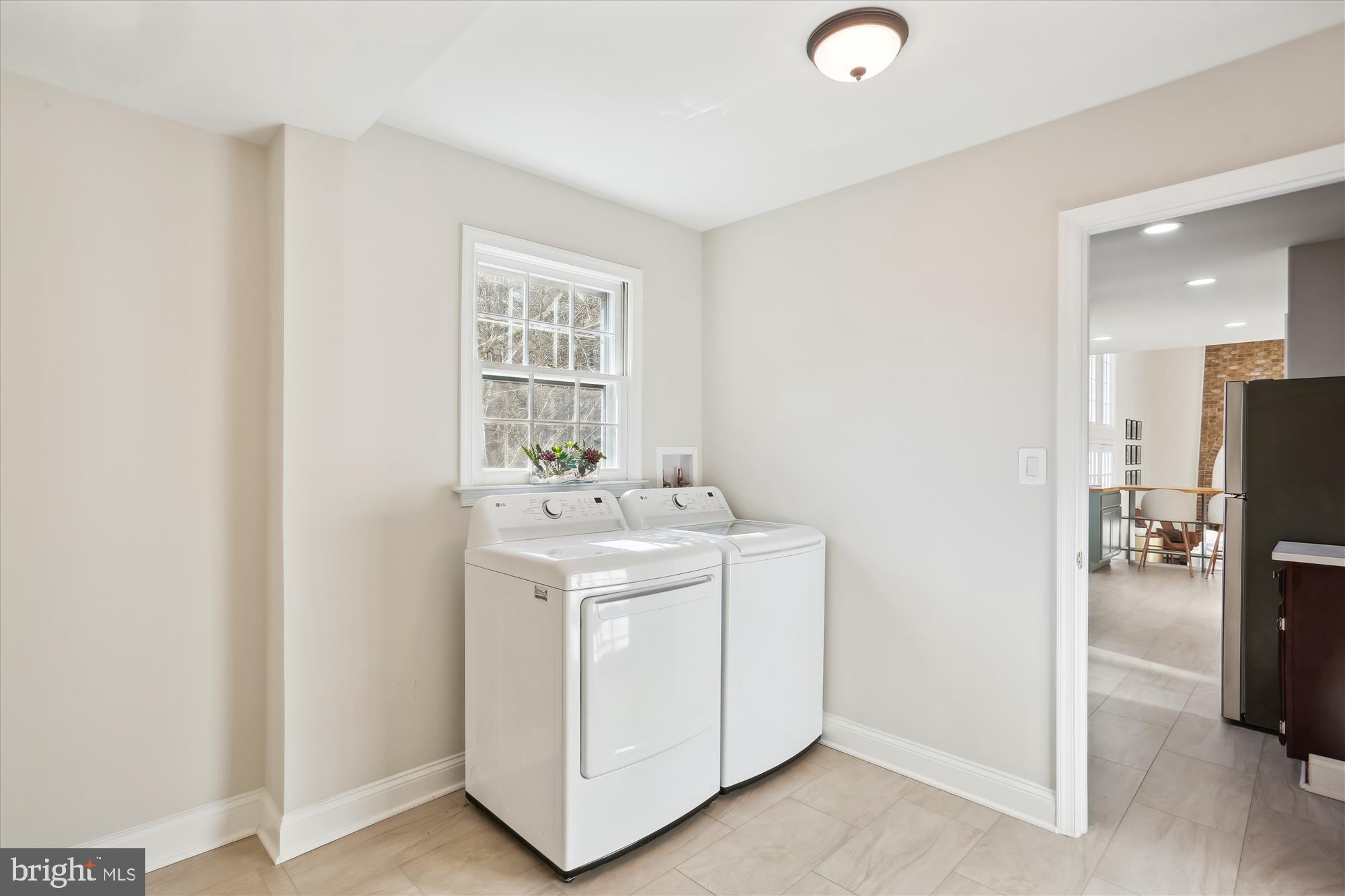 NORBECK ESTATES - Residential