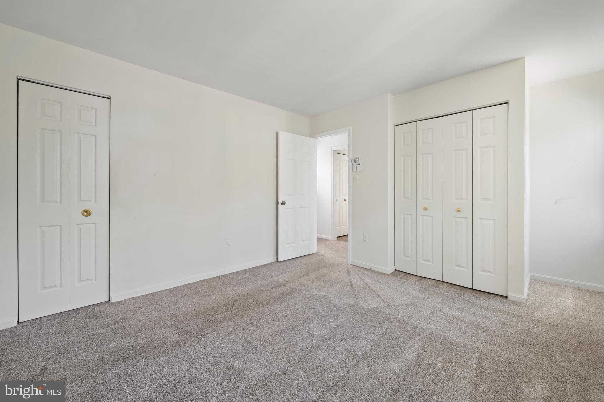 OLD BAYSIDE - Residential