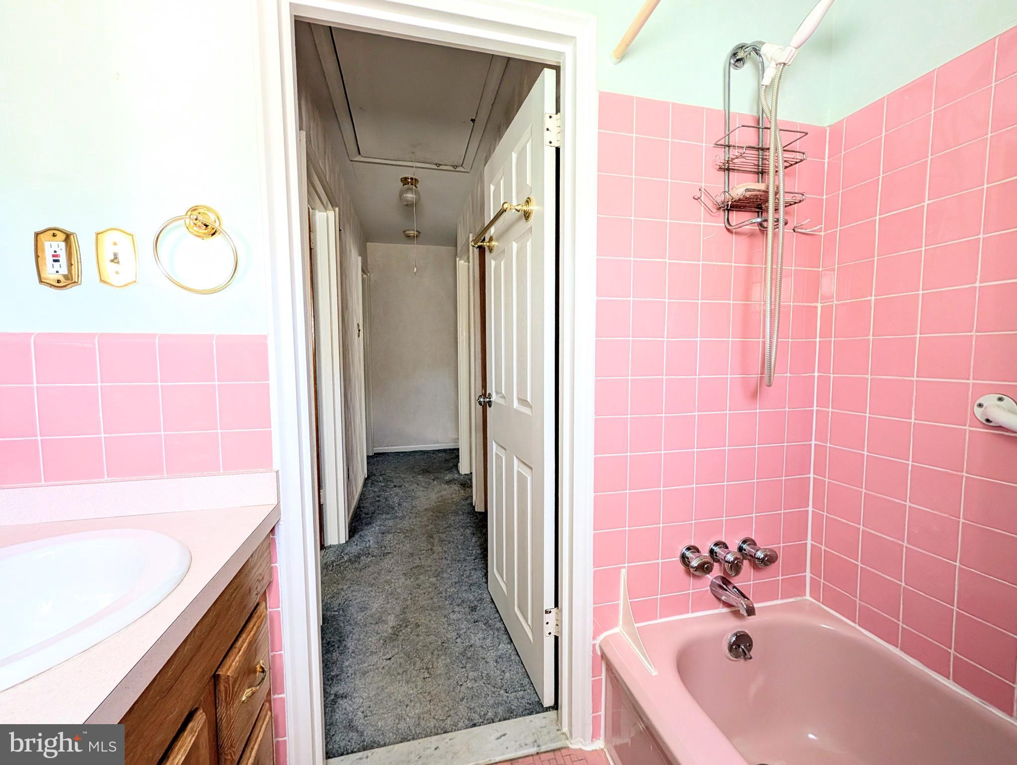 SWARTHMOREWOOD - Residential