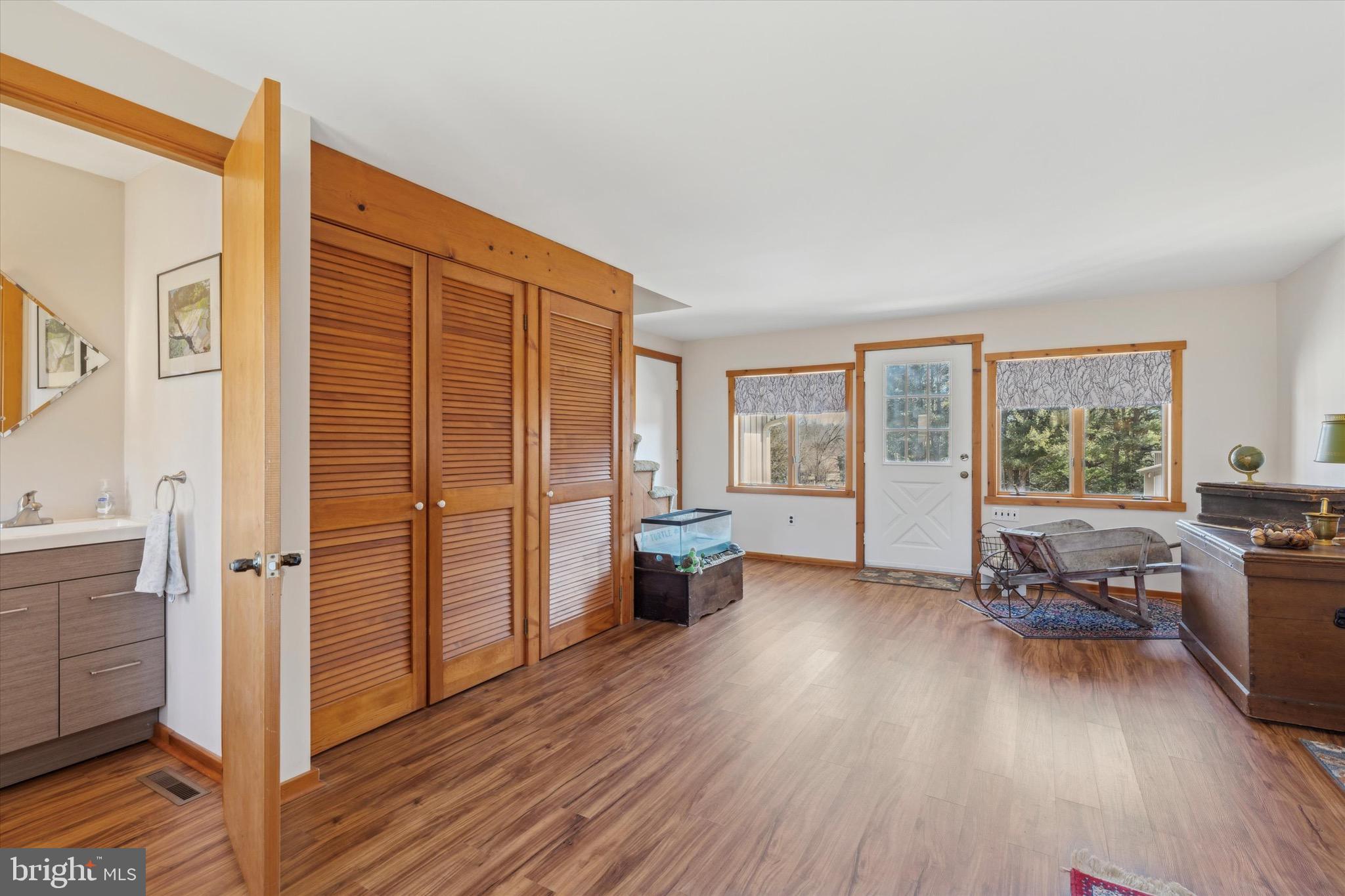 DOWNINGTOWN - Residential