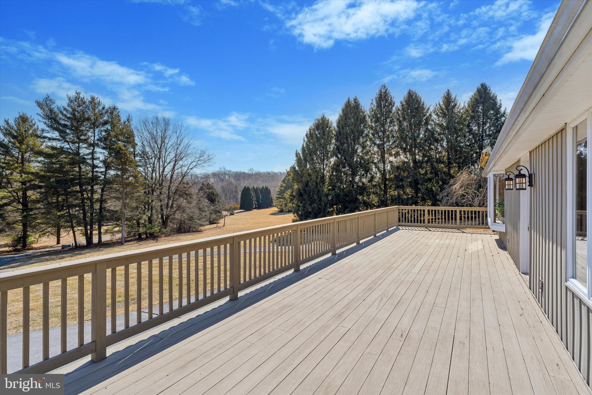 DOWNINGTOWN - Residential