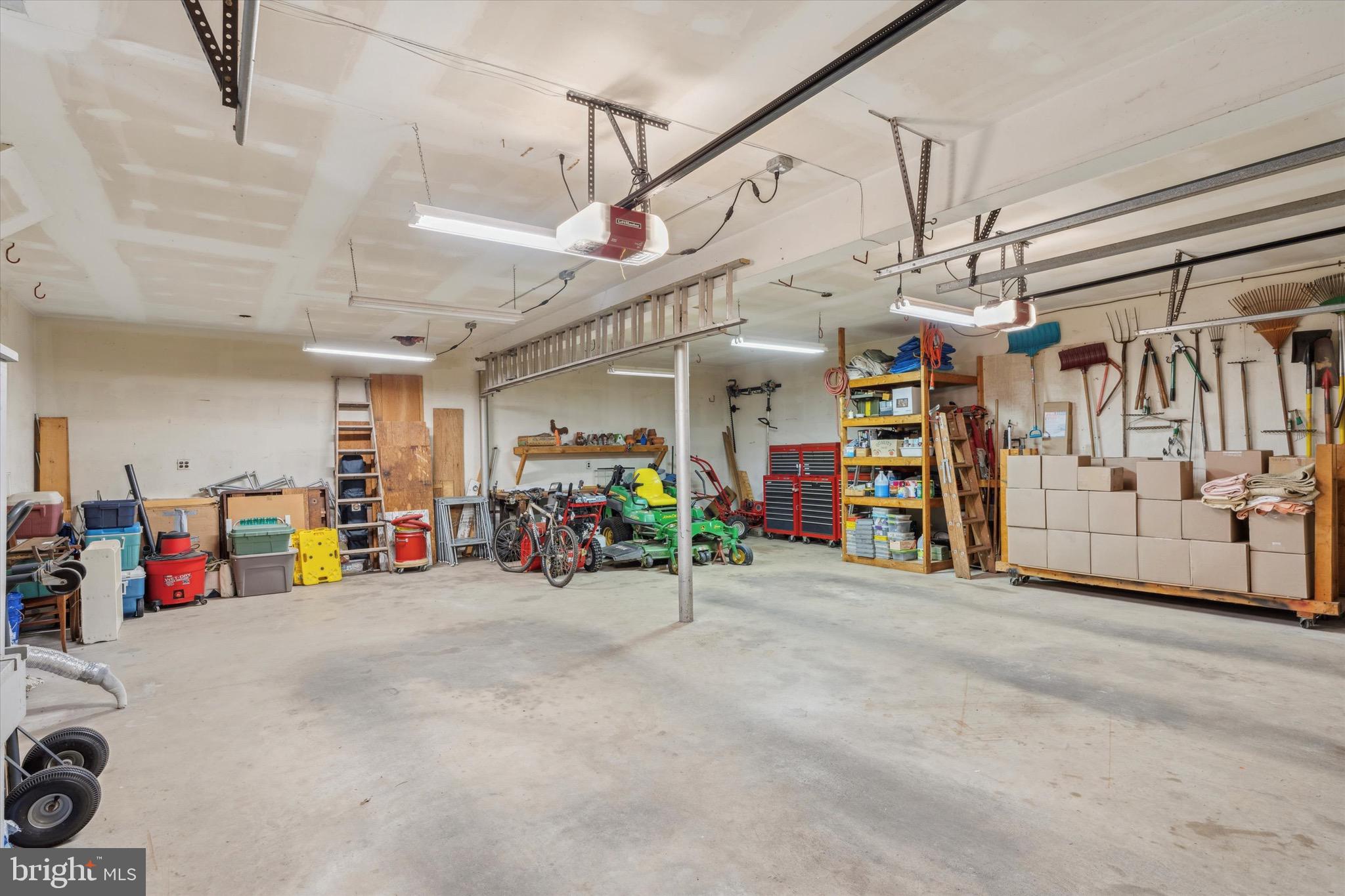 DOWNINGTOWN - Residential