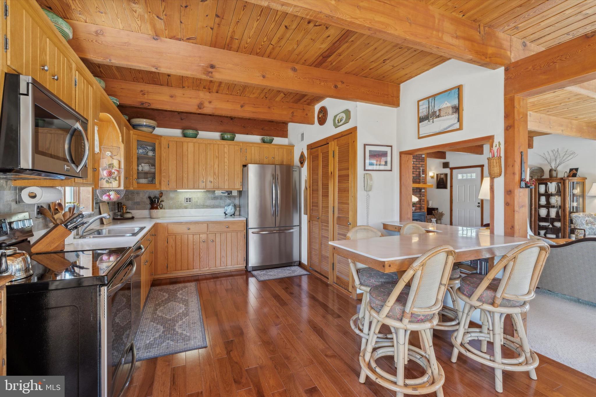 DOWNINGTOWN - Residential