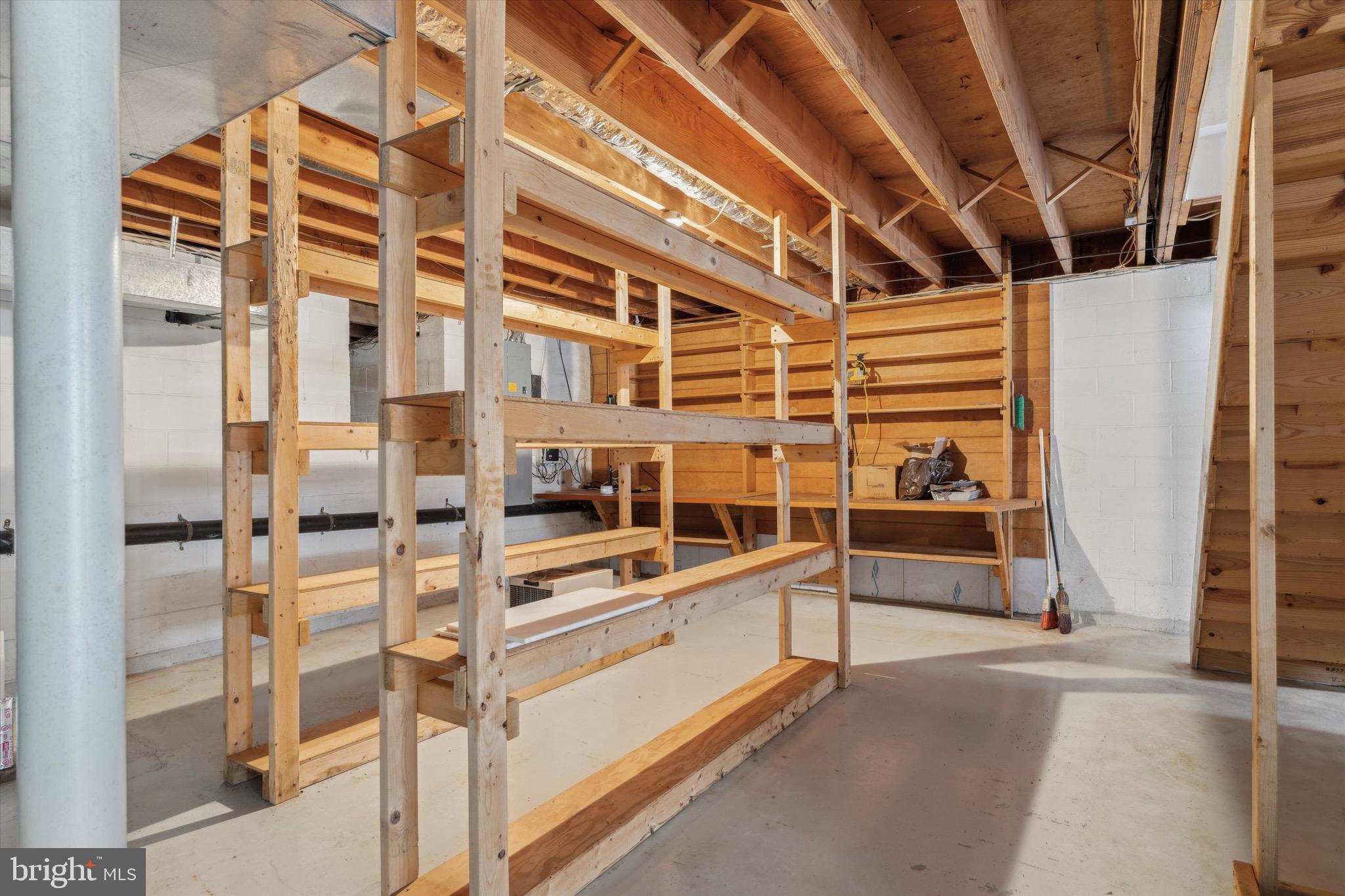 DOWNINGTOWN - Residential