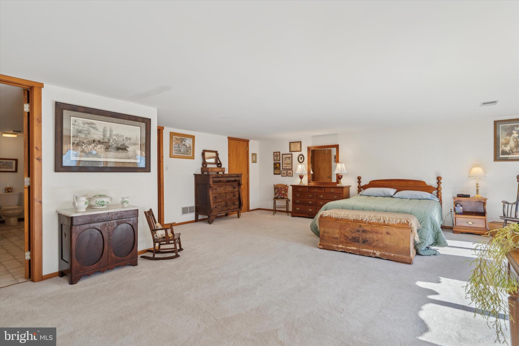 DOWNINGTOWN - Residential