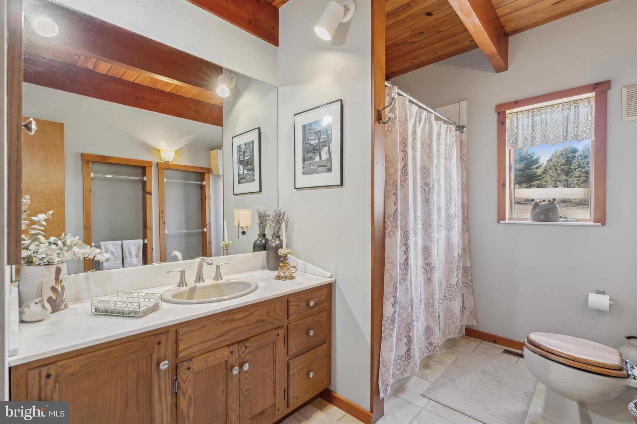 DOWNINGTOWN - Residential