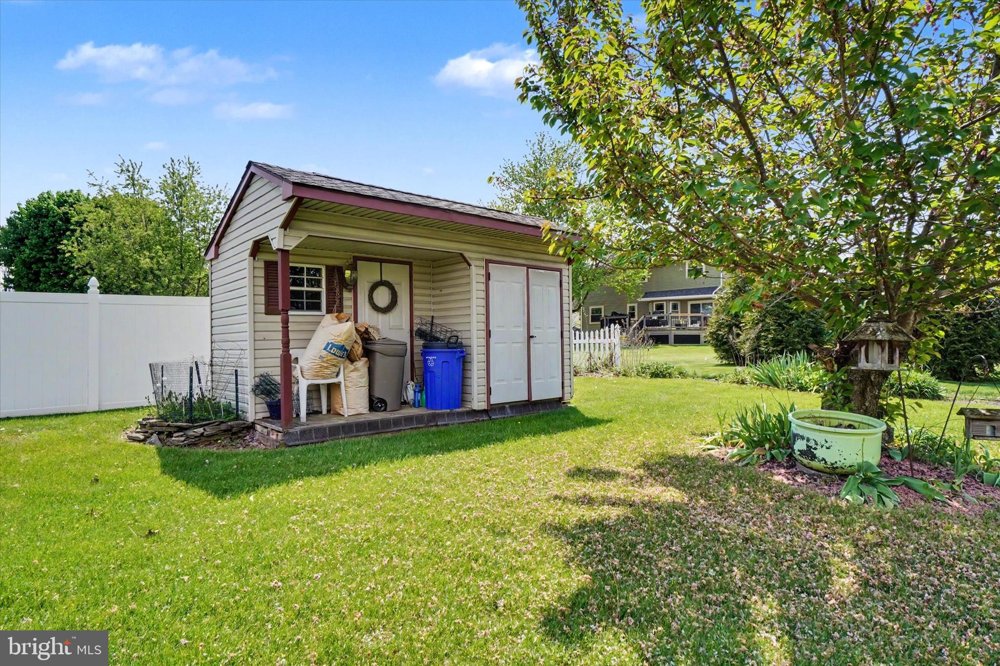 MARBROOKE - Residential