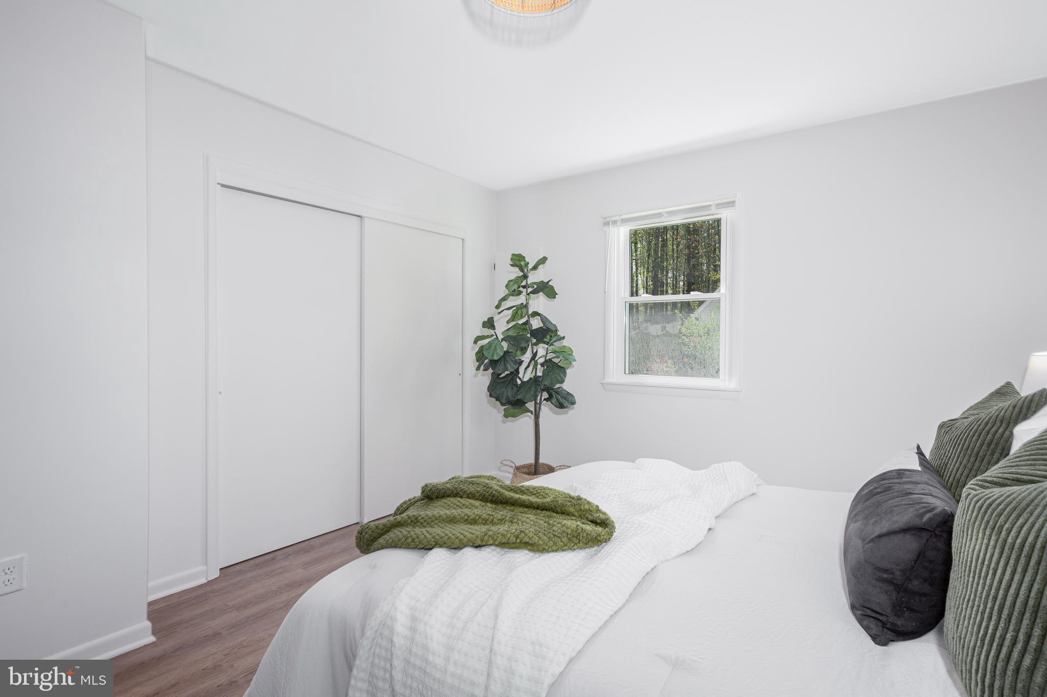 KENT ISLAND ESTATES - Residential