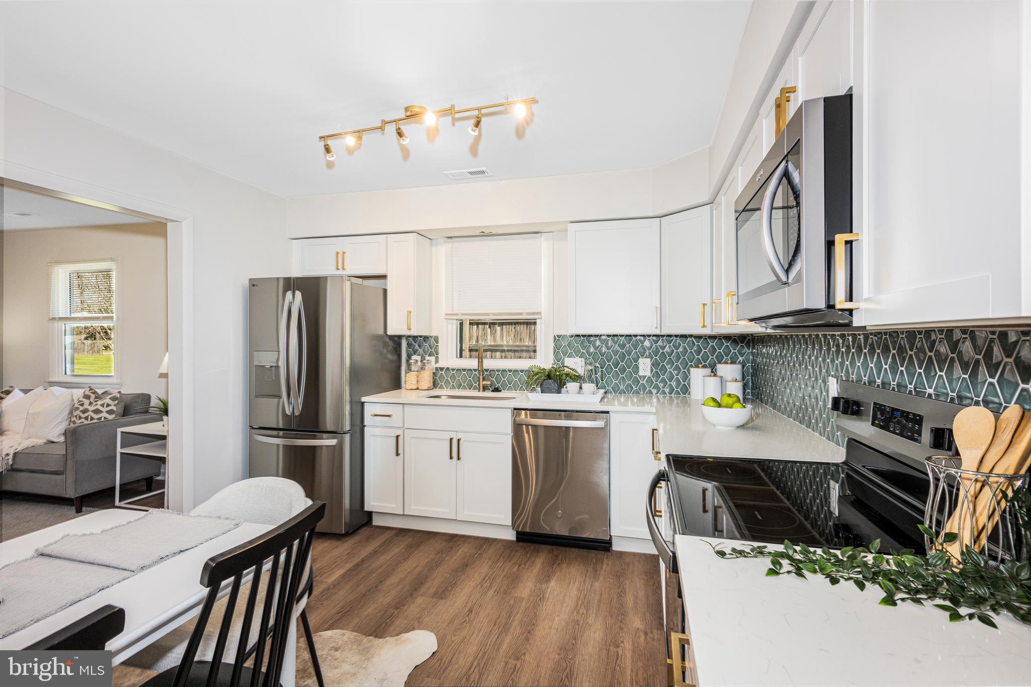 KENT ISLAND ESTATES - Residential