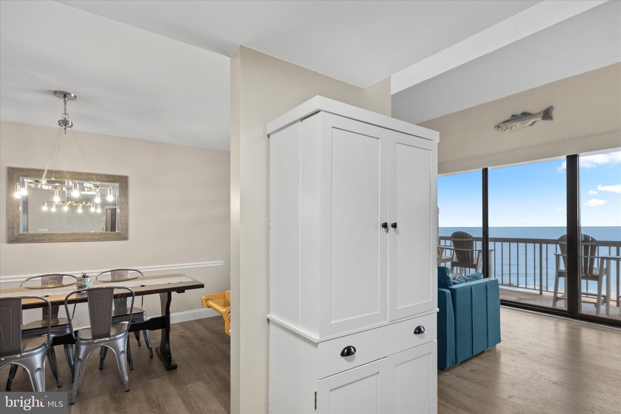 SEA COLONY EAST - Residential