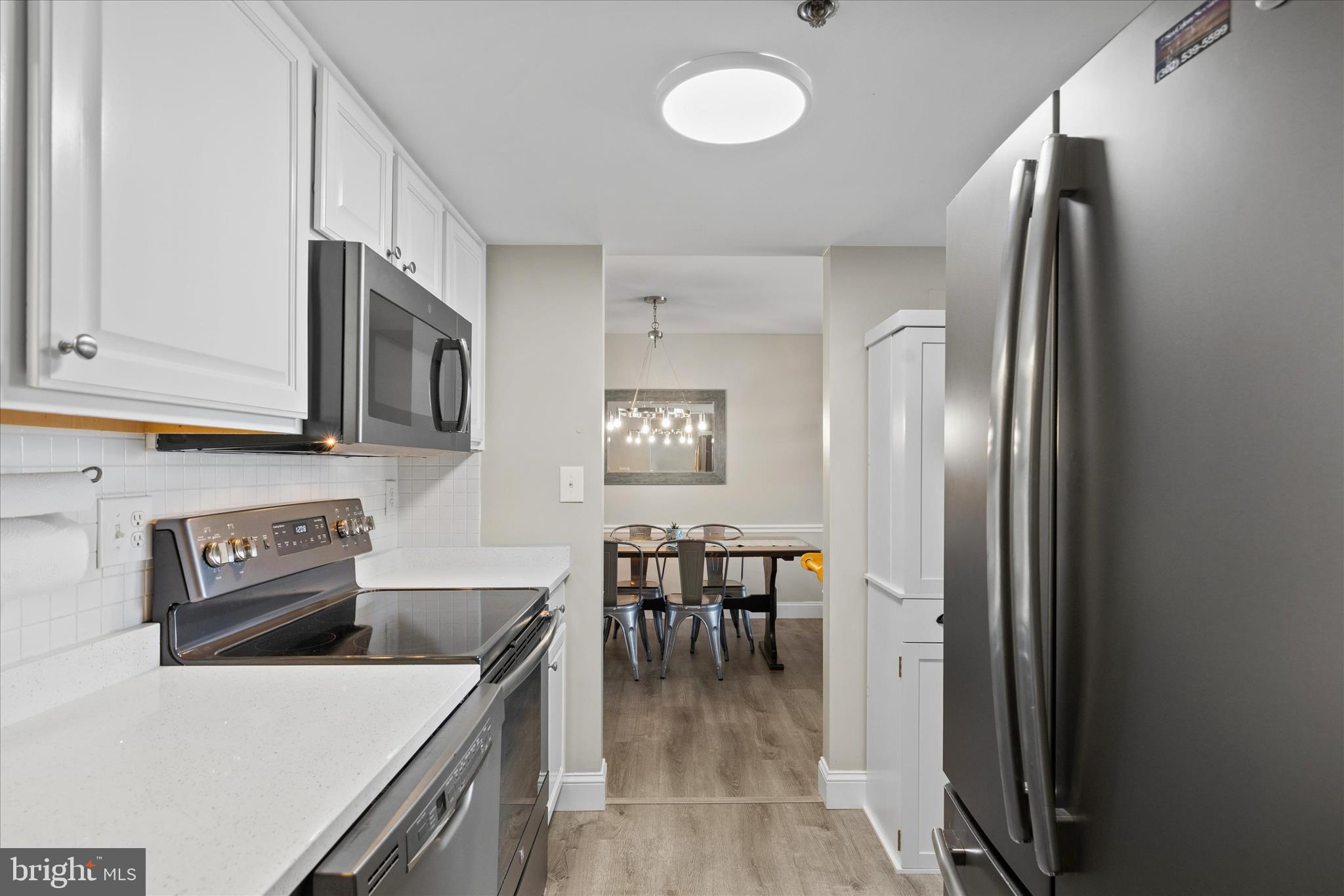 SEA COLONY EAST - Residential