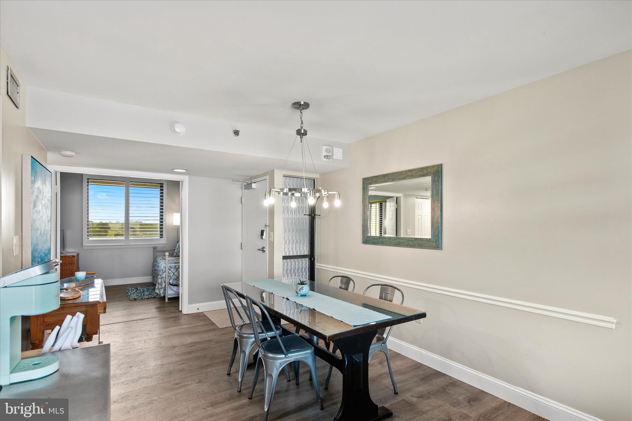SEA COLONY EAST - Residential